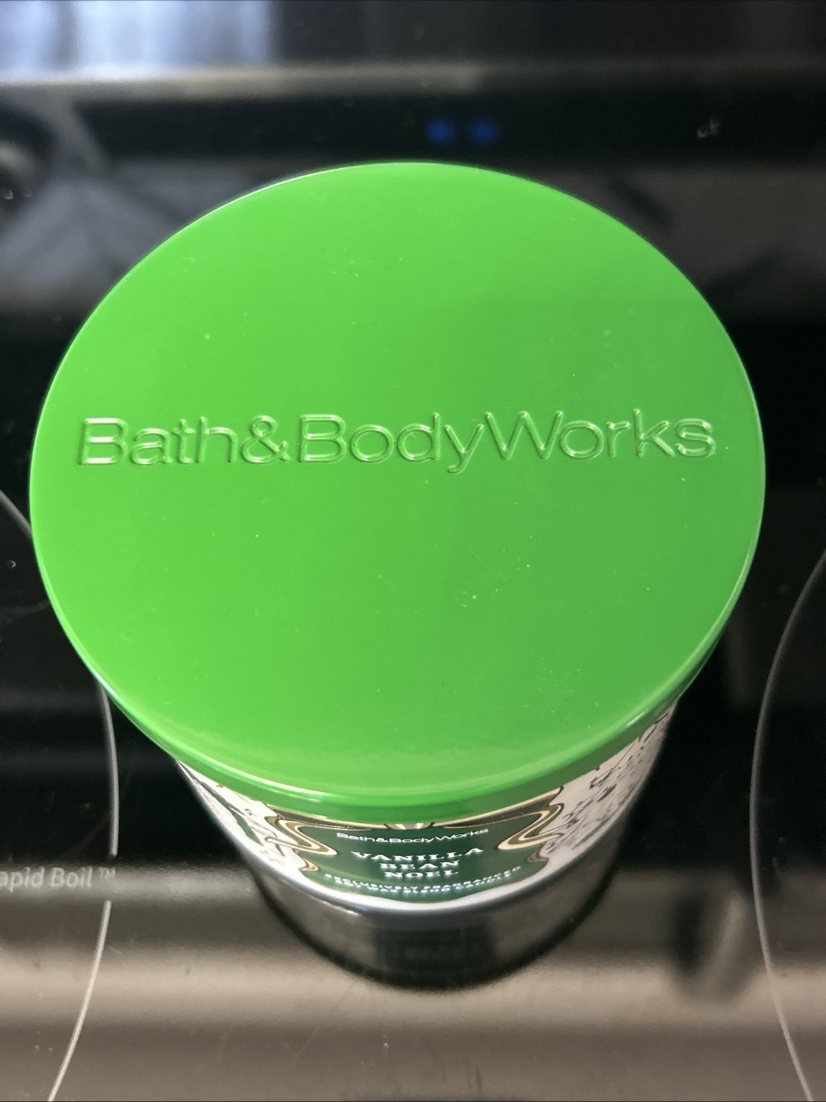 ALL NEW Bath and Body Works VANILLA BEAN NOEL 3-Wick Candle 14.5 oz 25-45 HRS