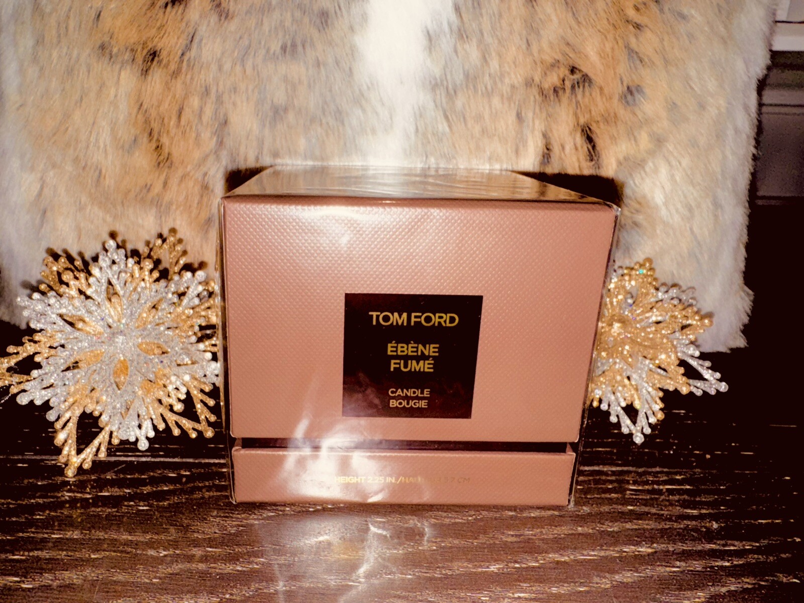 New + Sealed!! Tom Ford Ebene Fume Candle Bougie Height 2.25 In / 5.7 cm 🕯️🪵✨