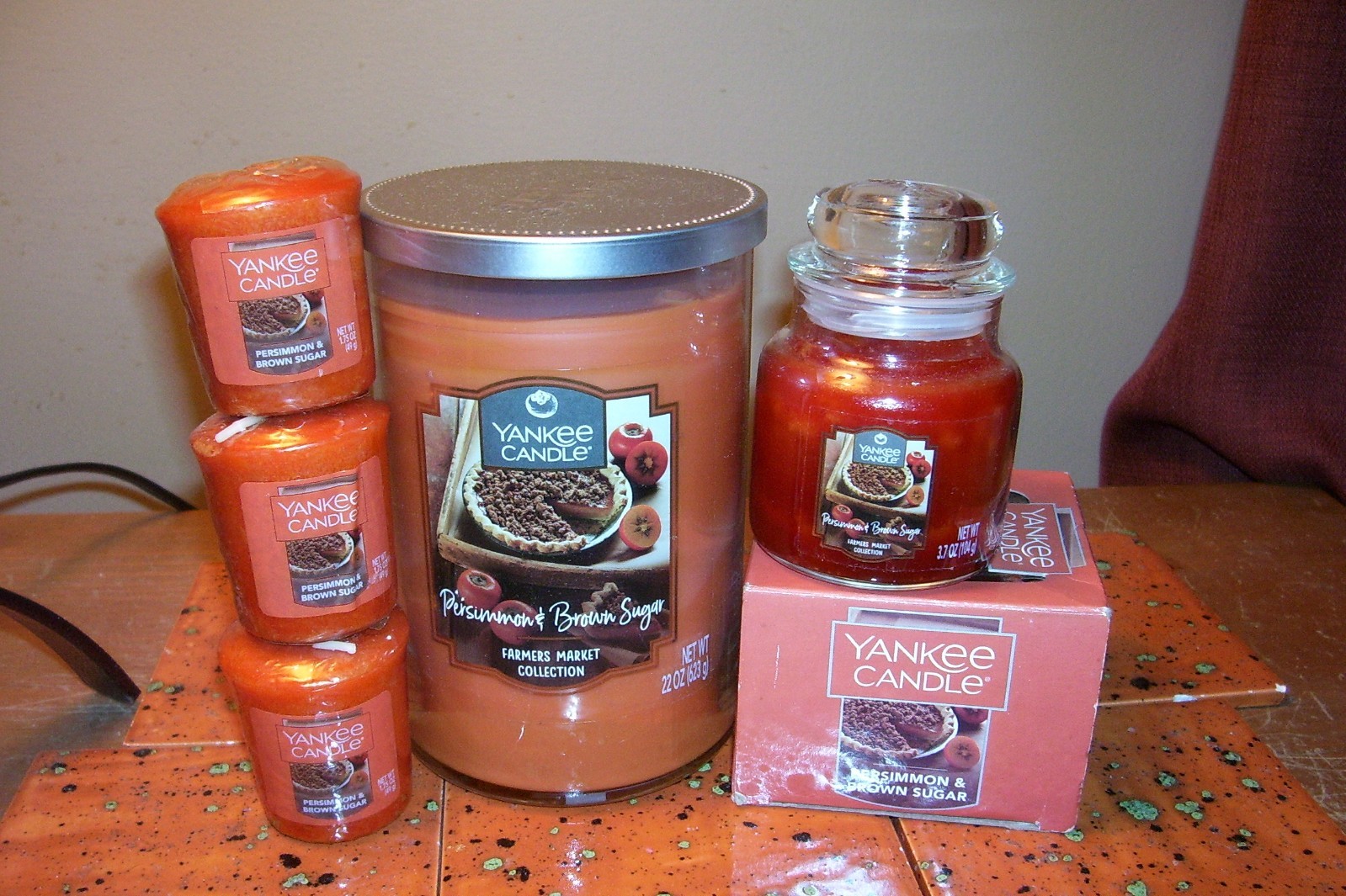 yankee candle 22oz JAR PERSIMMON & BROWN SUGAR+ 3 VOTIVES + TEAS + 3.7oz JAR
