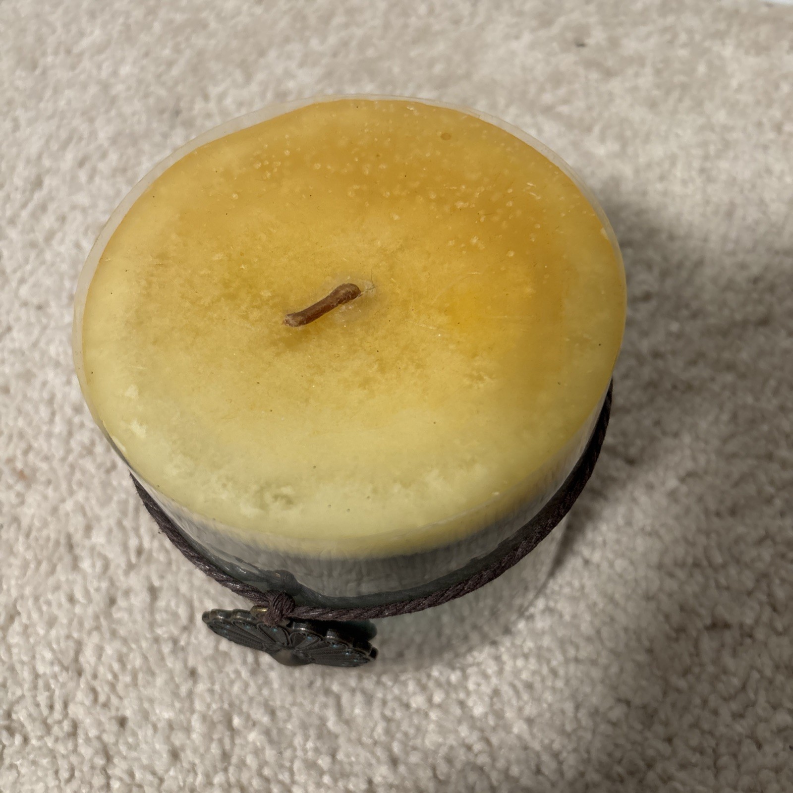 PIER1 Imports Scented 4” X 4” Candle Peacock Metal Charm Oakwood & Fern