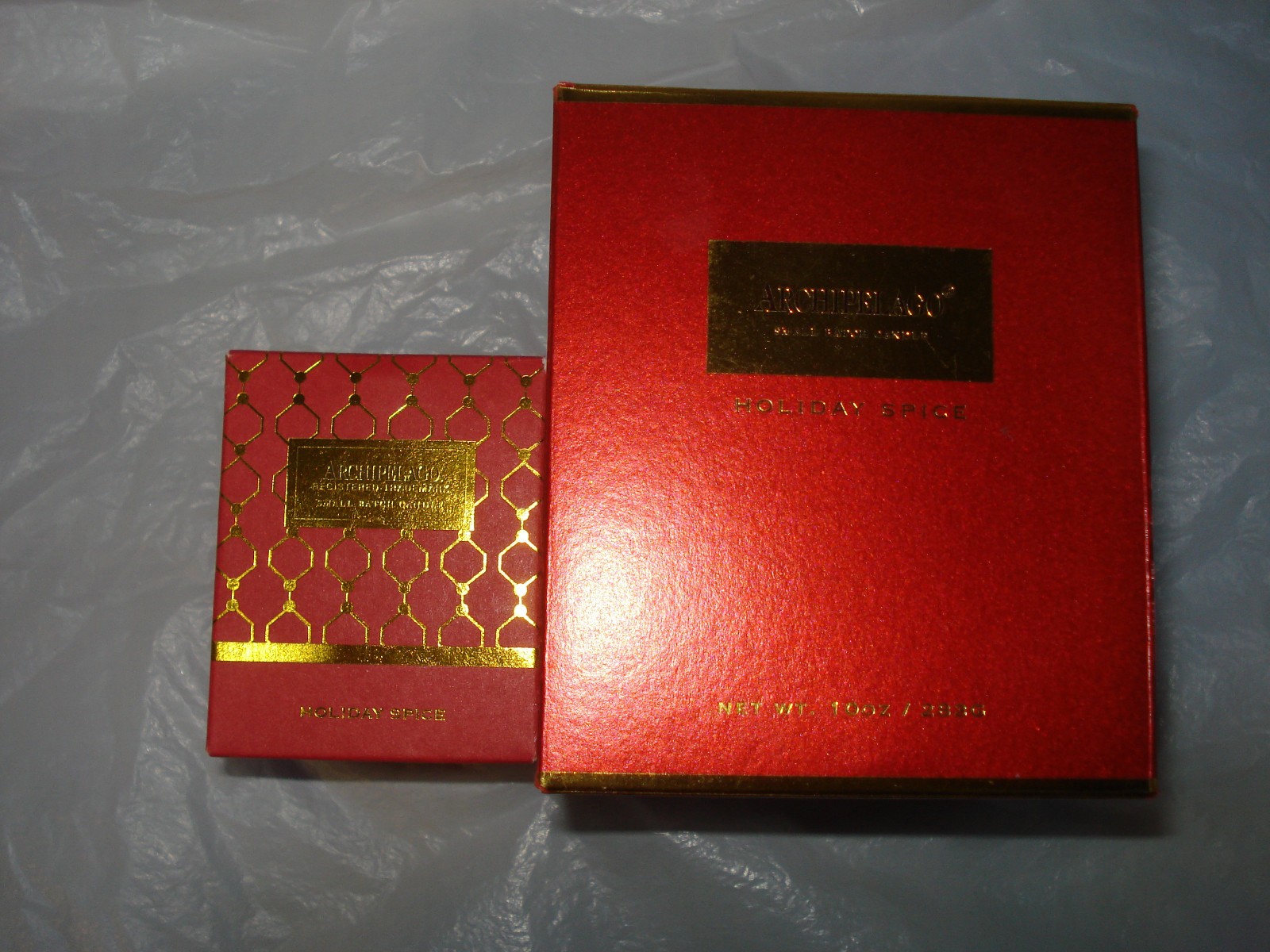 ARCHIPELAGO Small Batch Candle Holiday Spice 10 oz and 2 oz candles