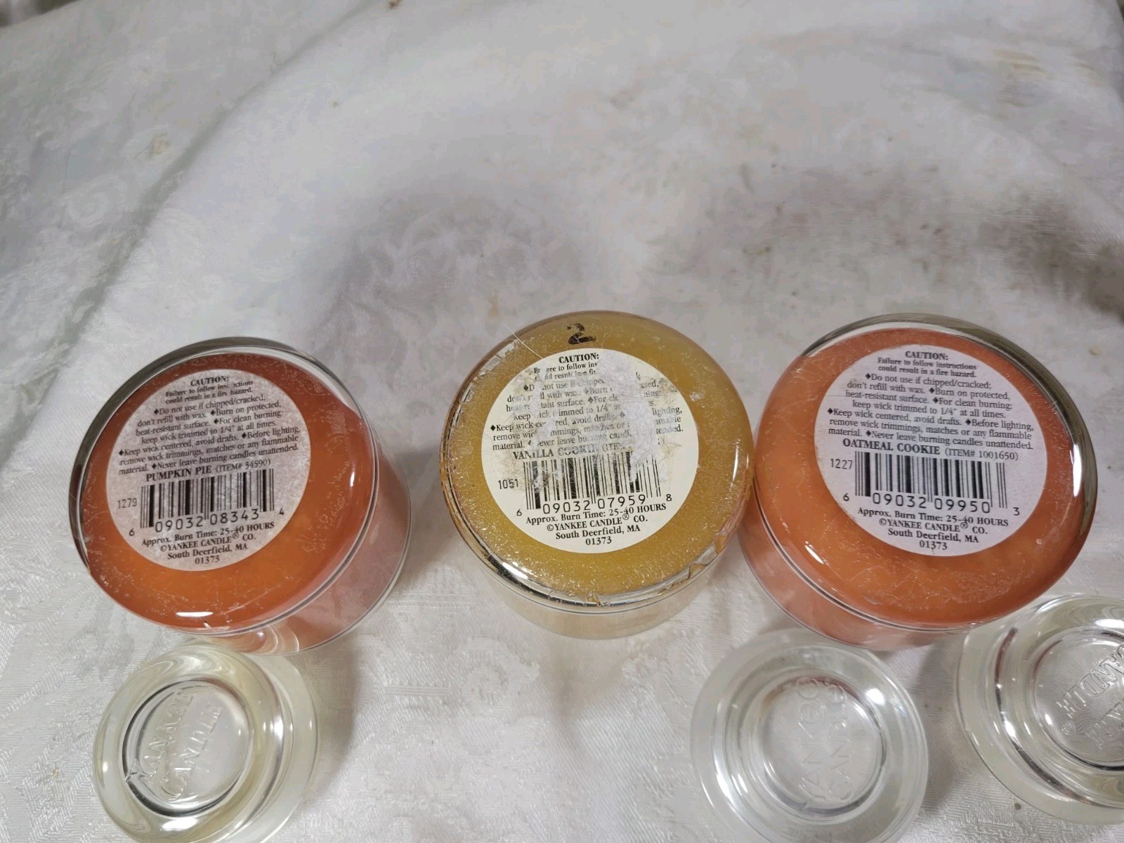 Yankee Candle Pumpkin Pie, Vanilla Cookie & Oatmeal Cookie Small Jars – Unburned