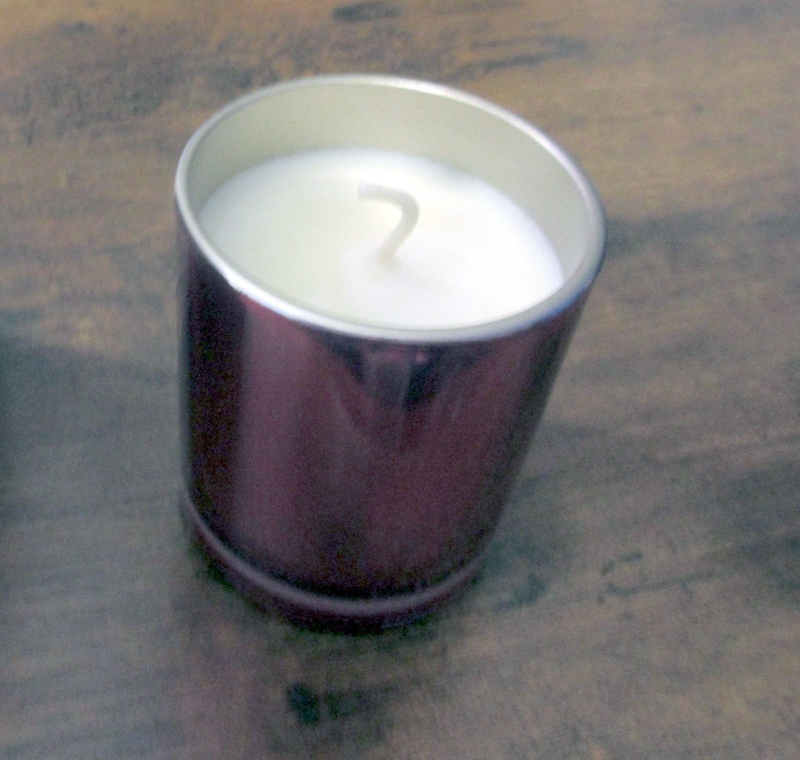 Grove Co. Sparks of Joy Holiday Soy Wax Candle – Spiced Berry – 5.5 oz. – NEW
