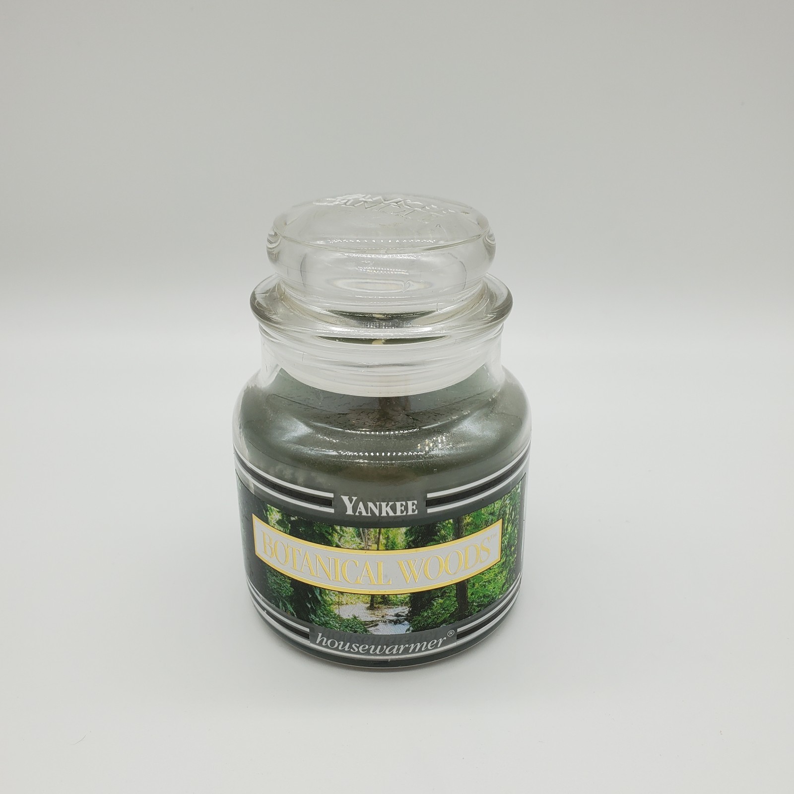 VTG Yankee BOTANICAL WOODS Green 3.7oz Mini Jar Candle Black Band Housewarmer
