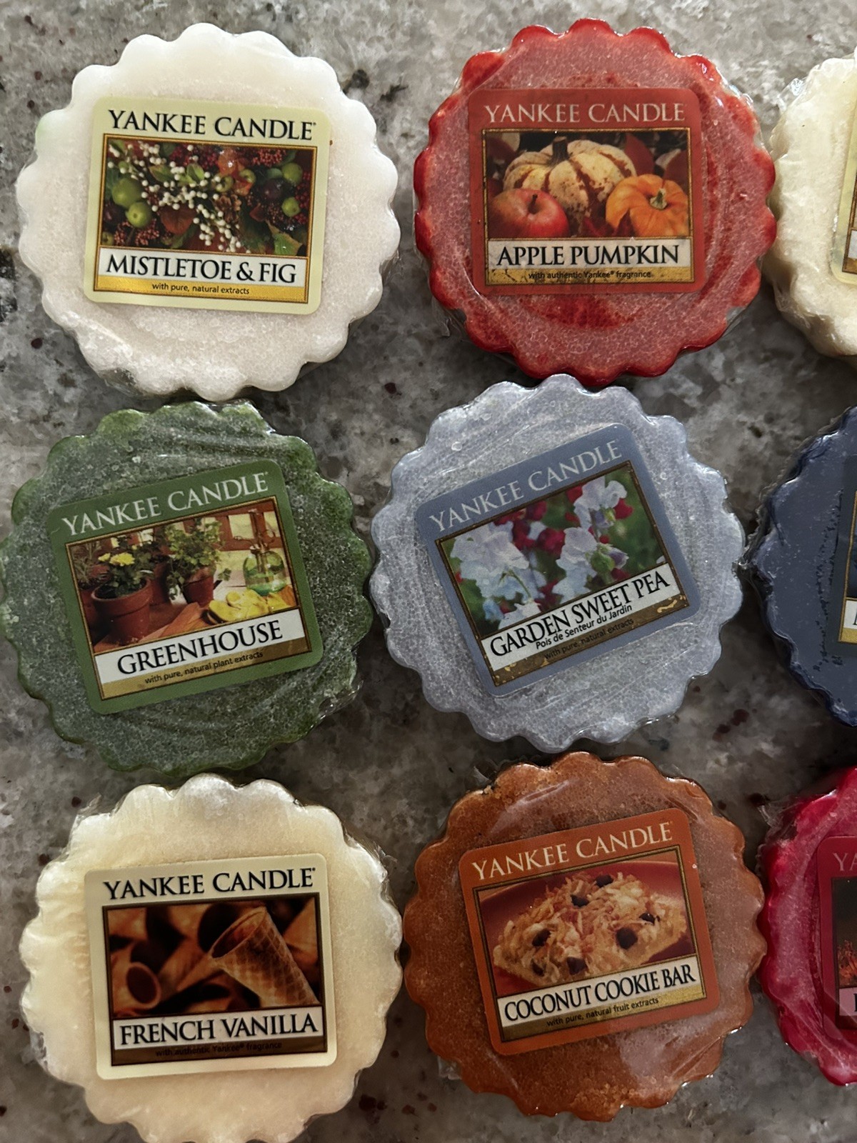 Yankee Candle Melting Tarts – variety of scents – lot of 15 – in wrappers