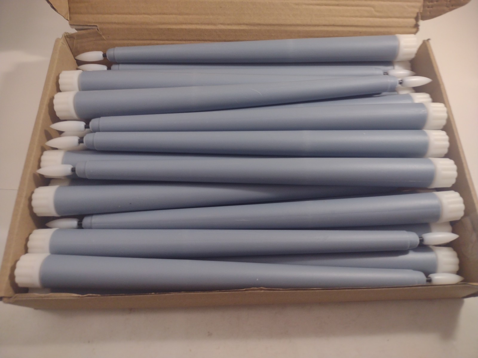 Macarrie 24 Packs Flameless Taper Candles Battery Operated Fake 11″ Hase Blue