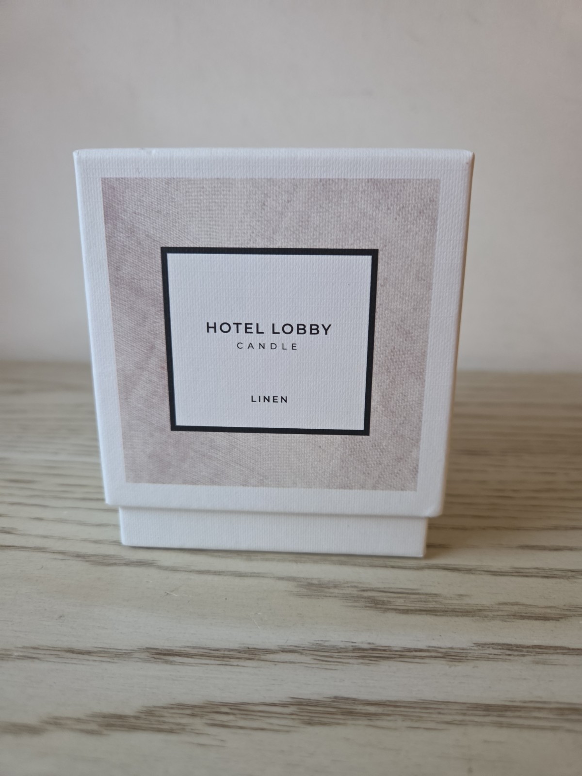 Hotel Lobby “Linen” Hand Poured Soy Candle New Open Box