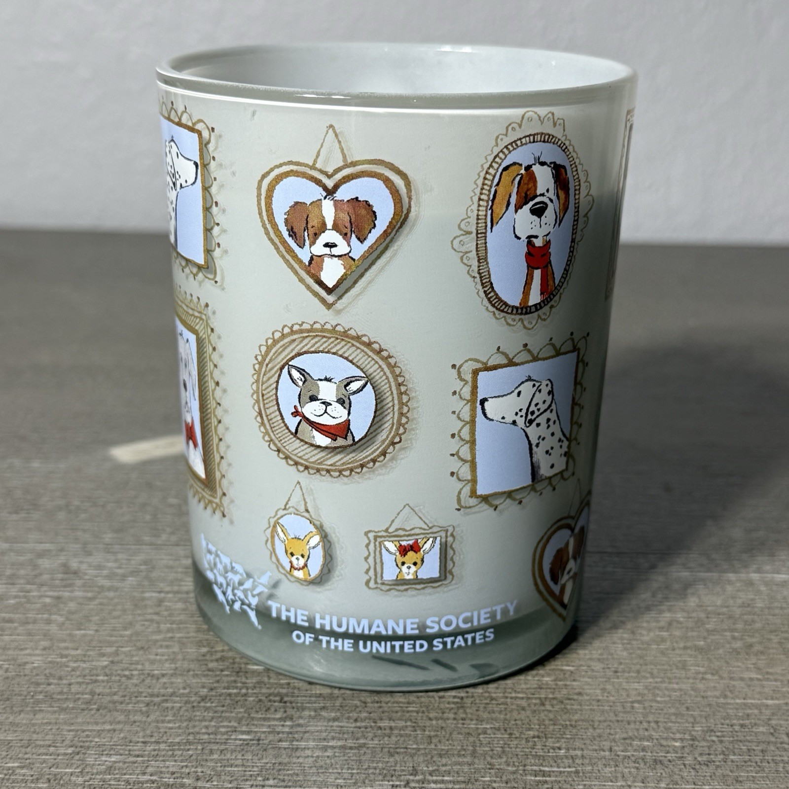 The Humane Society 16oz Candle Crisp Apple Framed Dog Art Unburned