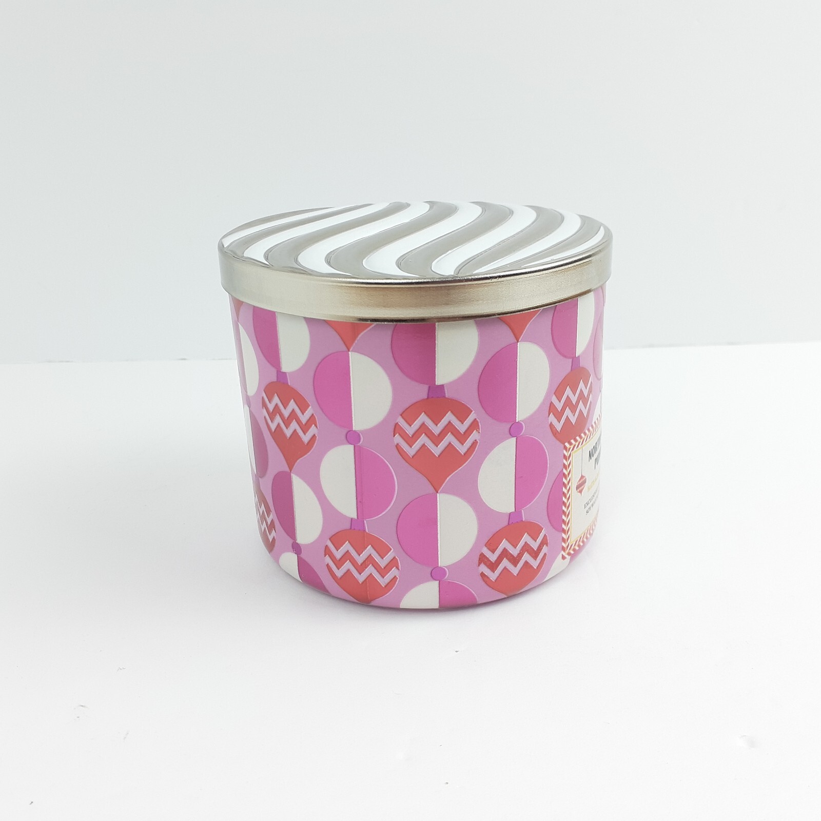 Bath & Body Works North Pole Punch Scented 3 Wick Candle Burns 25-45 Hrs 14.5oz