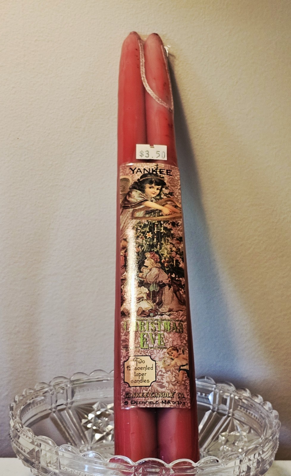 Vintage NOS 2 Sealed Yankee Candle Scented Tapered 12″ Red Retired Christmas Eve