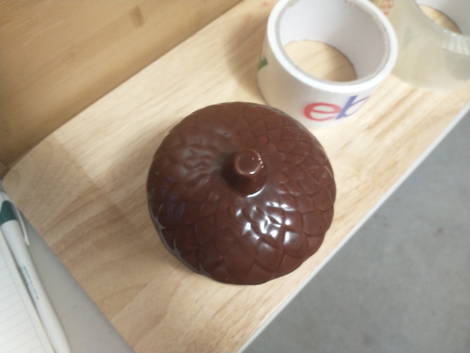 Homemade candle Vanilla Fall scent medium size 4 inches round brown Acorn Jar