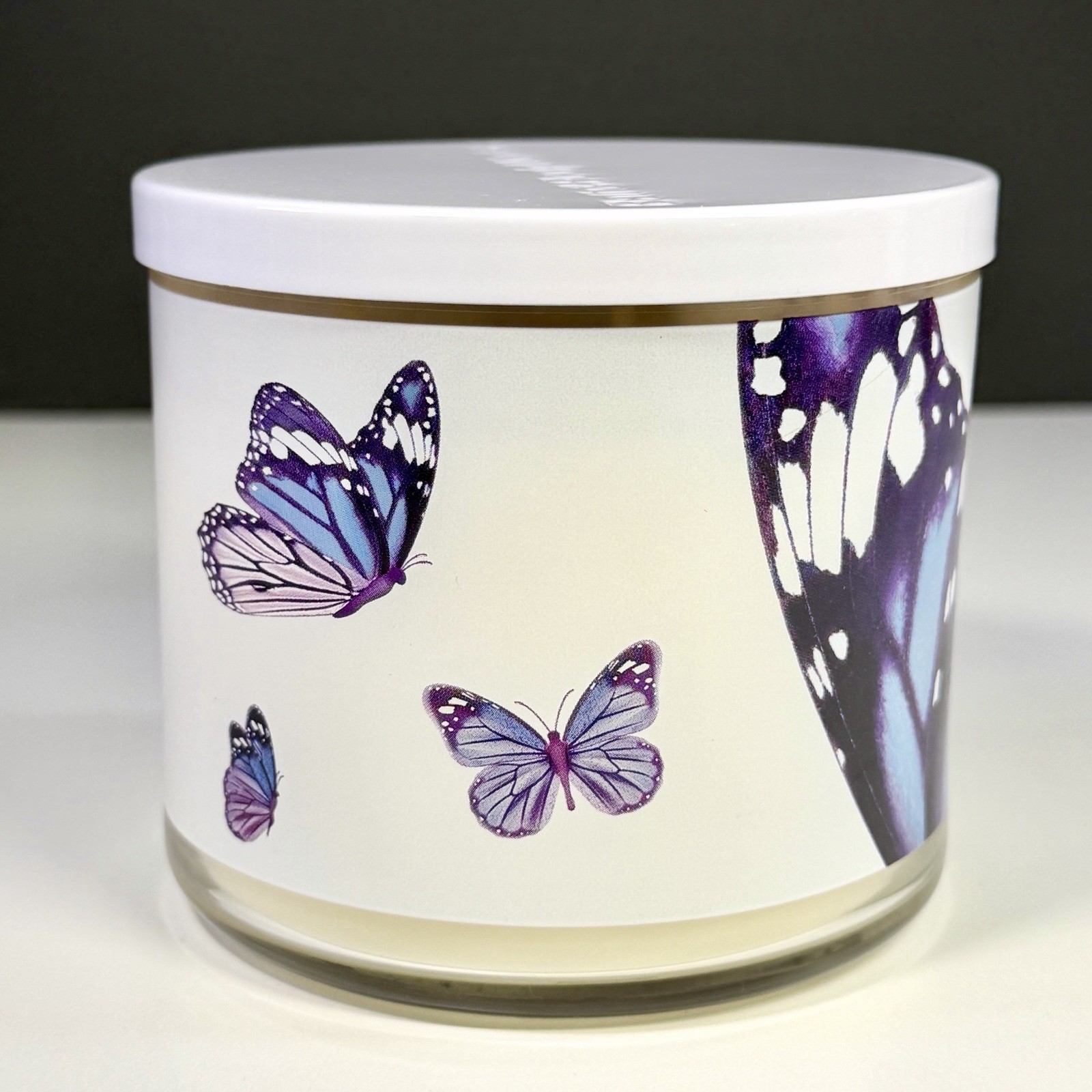 Bath & Body Works Butterfly 3-Wick Candle 14.5 oz Retired Sweet Floral Oils NEW