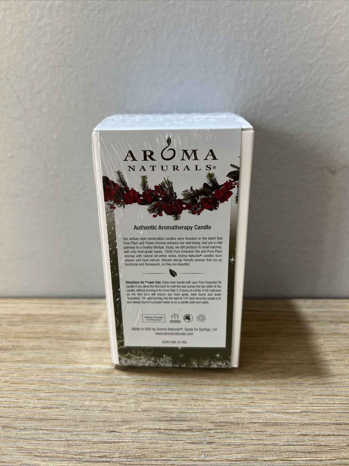 Aroma Naturals Fresh Forest Juniper, Spruce & Basil Scented Candle