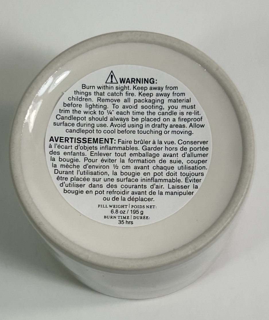 NEW VINTAGE Pottery Barn SNOW CURRANT 6.8 oz Scented Candle Original Box – B4