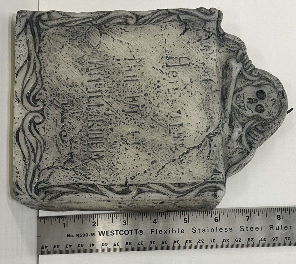 Large Vtg Halloween Tombstone Candle Skull & Bones Gothic Gray Wax Decor 8″ New