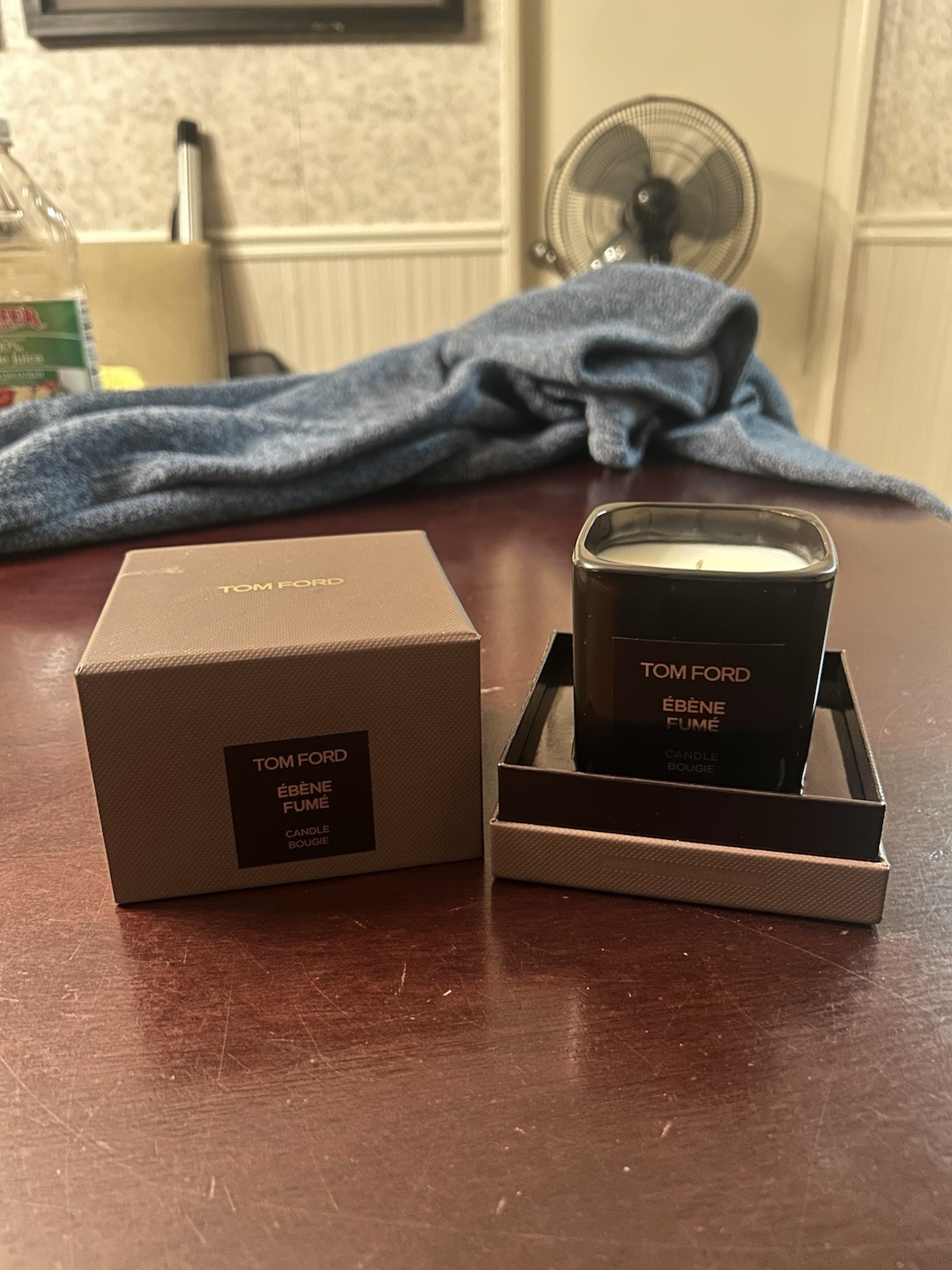 Tom Ford Ébène Fumé Jar Candle Single Wick Wax Glass White Black