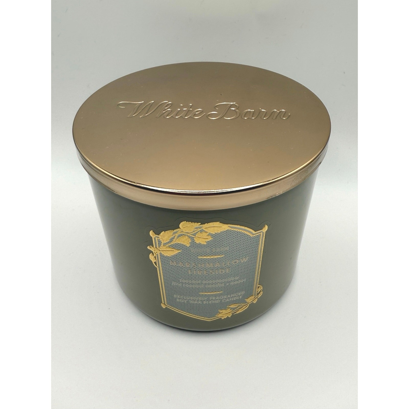 NEW BBW White Barn Holiday Scented 3-Wick Candle Marshmallow Fireside
