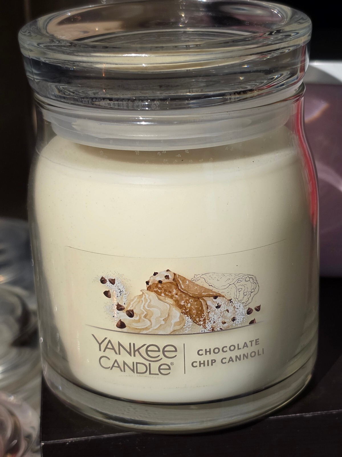 Yankee Candle Chocolate Chip Cannoli 13 oz Medium Jar 2-Wick New