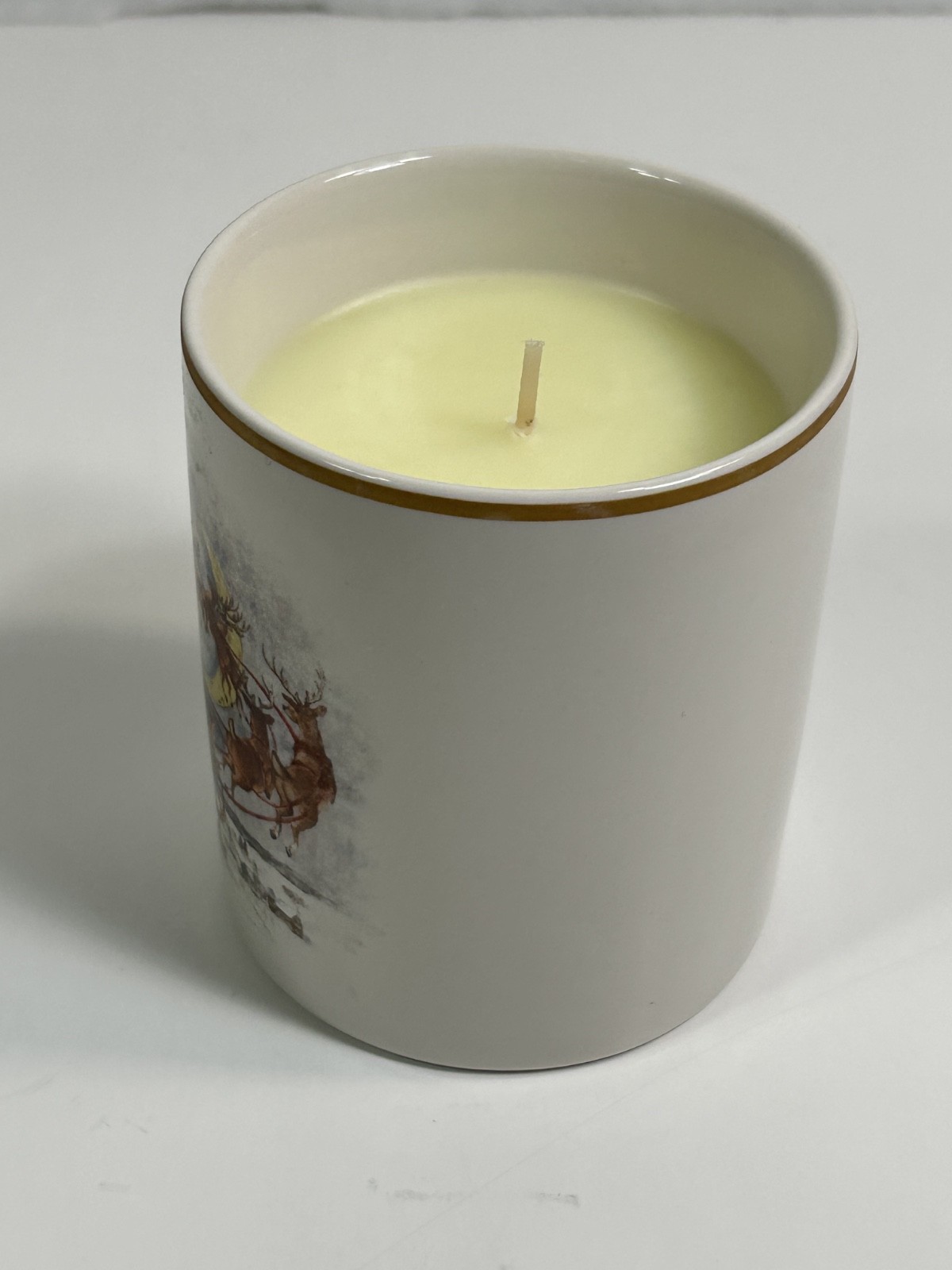 NEW VINTAGE Pottery Barn SNOW CURRANT 6.8 oz Scented Candle Original Box – B4