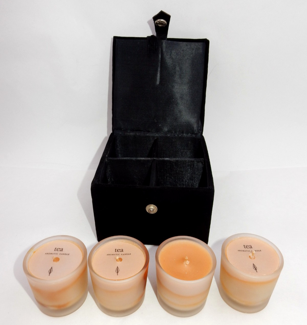 ZODAX AROMATIC TEA CANDLE SET – 4 HAND-POURED CANDLES IN LUXURY BLACK VELVET BOX