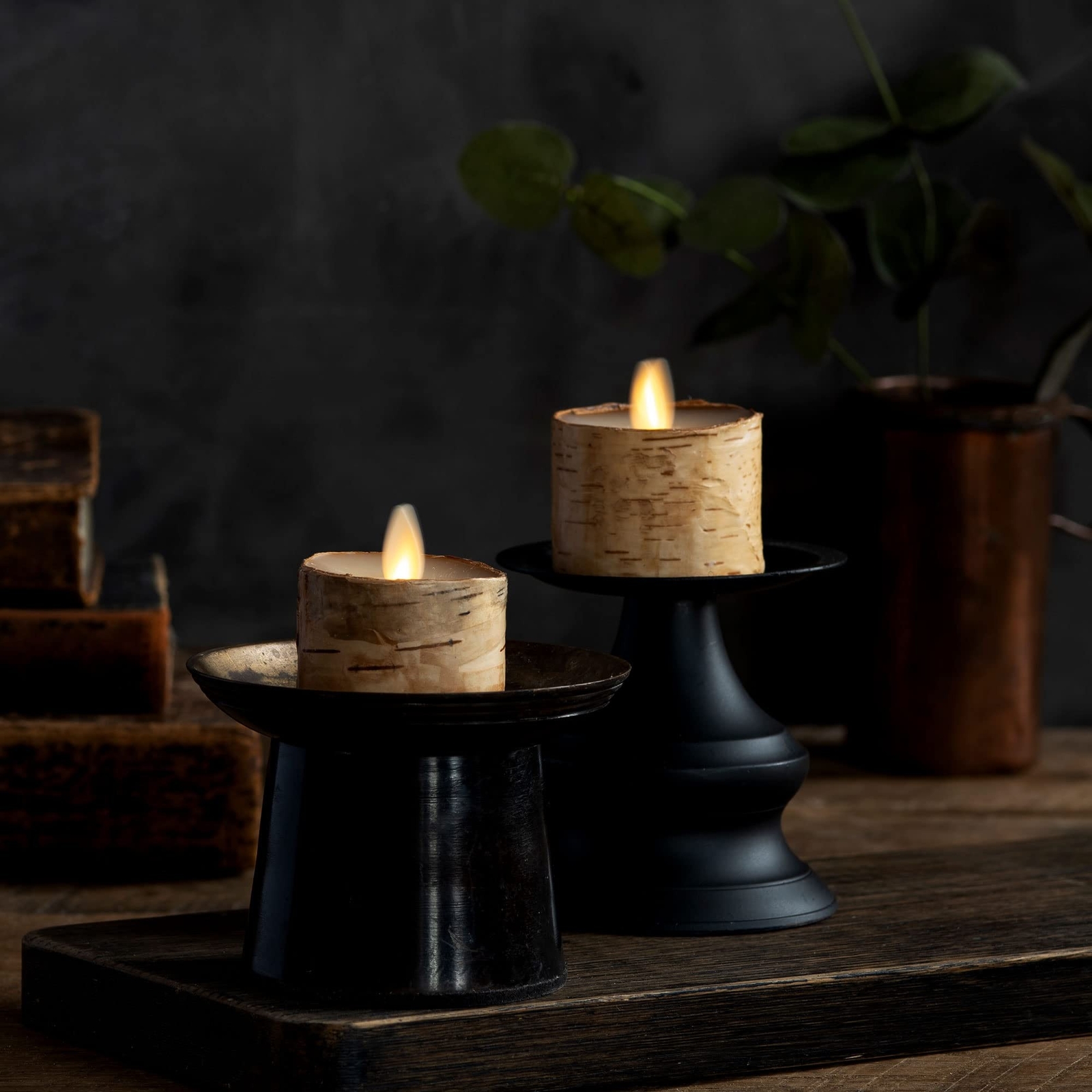 Luminara Moving Flame LED Flameless Tealight (1.4″ x 2″) Battery Operated Pla…