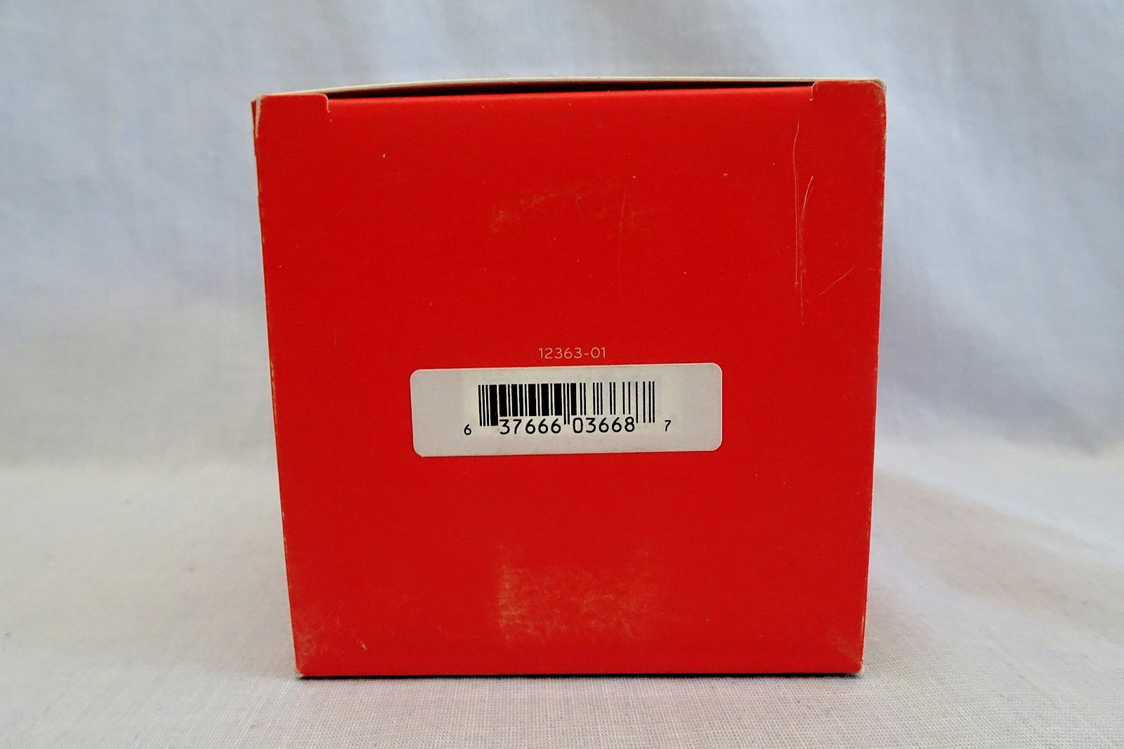 THYMES Gingerbread 9.5oz/270g Aromatic Candle 4″ Size NIB