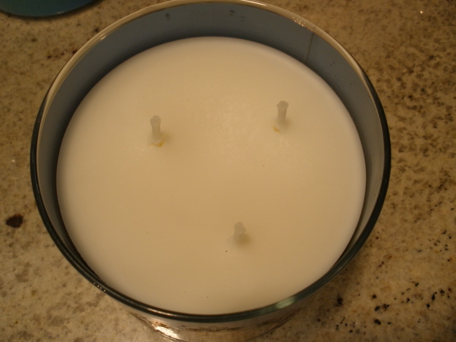 NEW Bath & Body Works 3 Wick Candle 14.5 oz DISNEY PRINCESS CINDERELLA