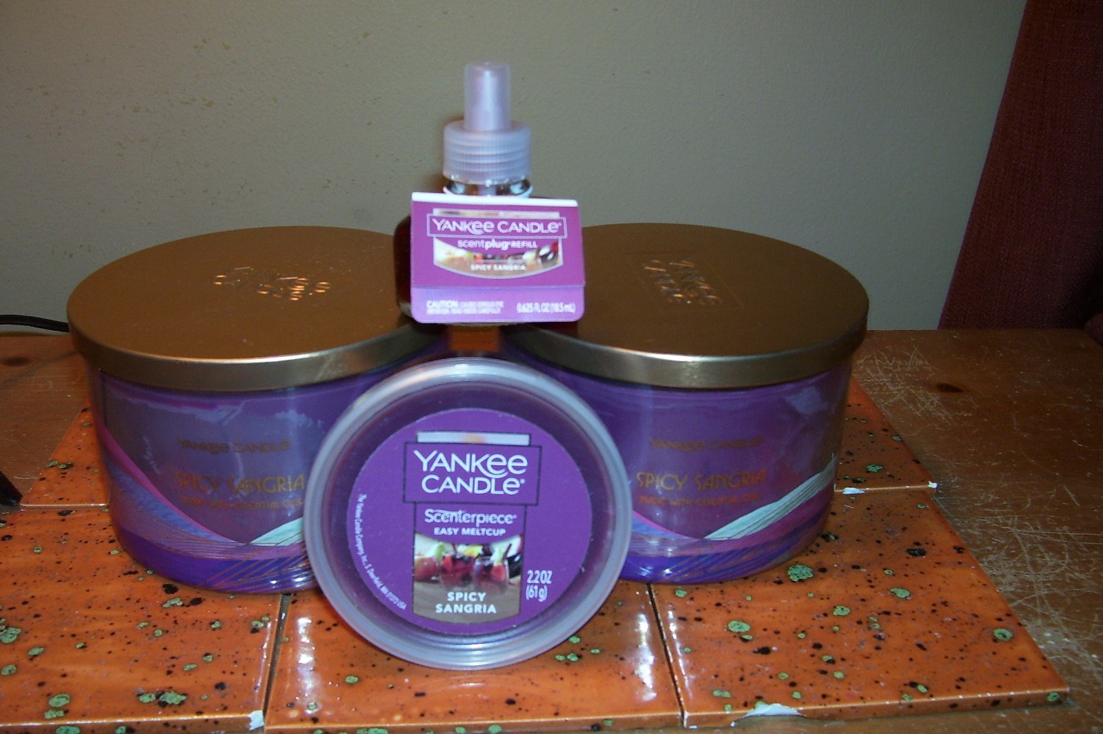 yankee candle 2-18oz 3 WICK JARS SPICY SANGRIA + MELTCUP + REFILL