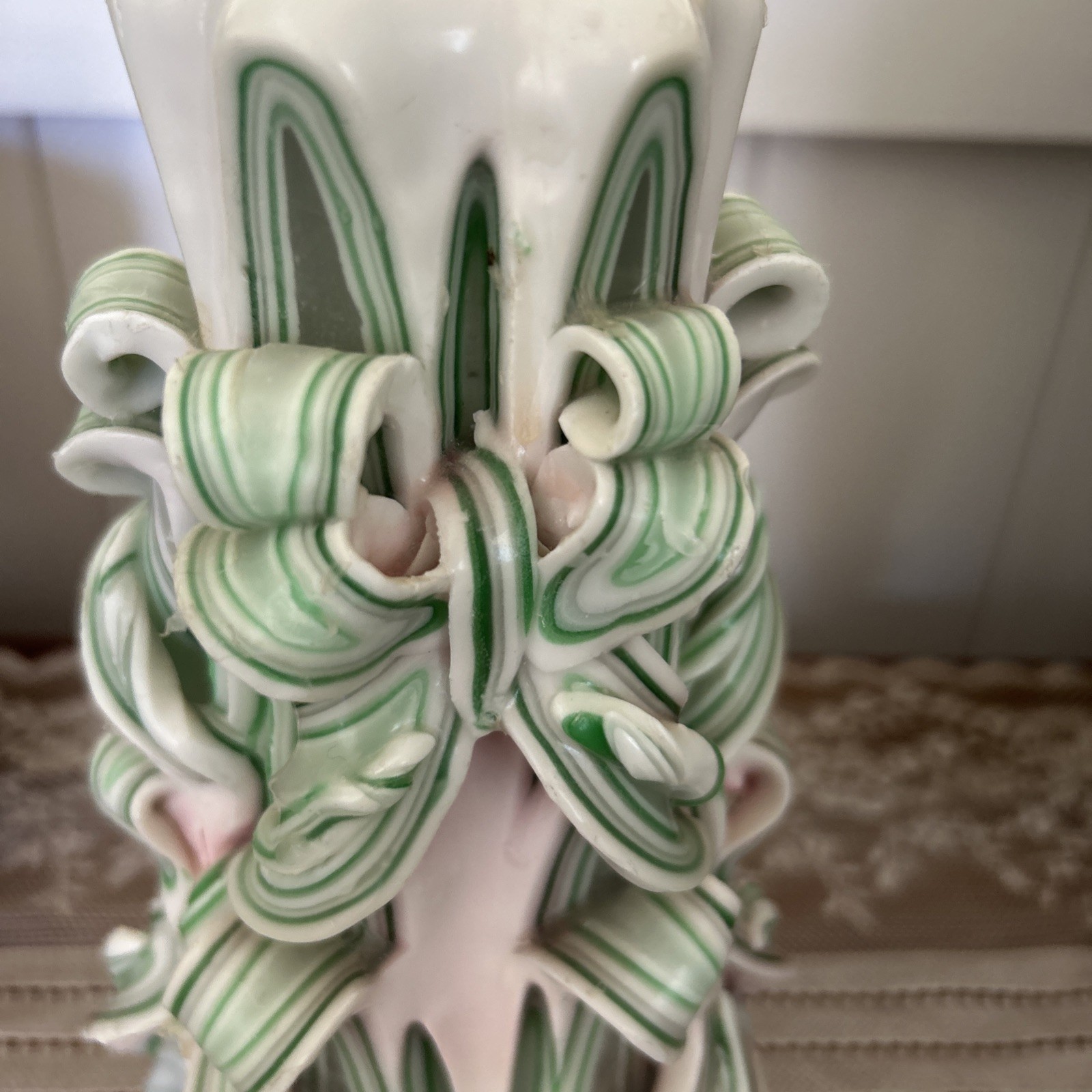 Vintage Hand Carved Pillar 10″ Candle Ribbon Bows White Pink Light Green