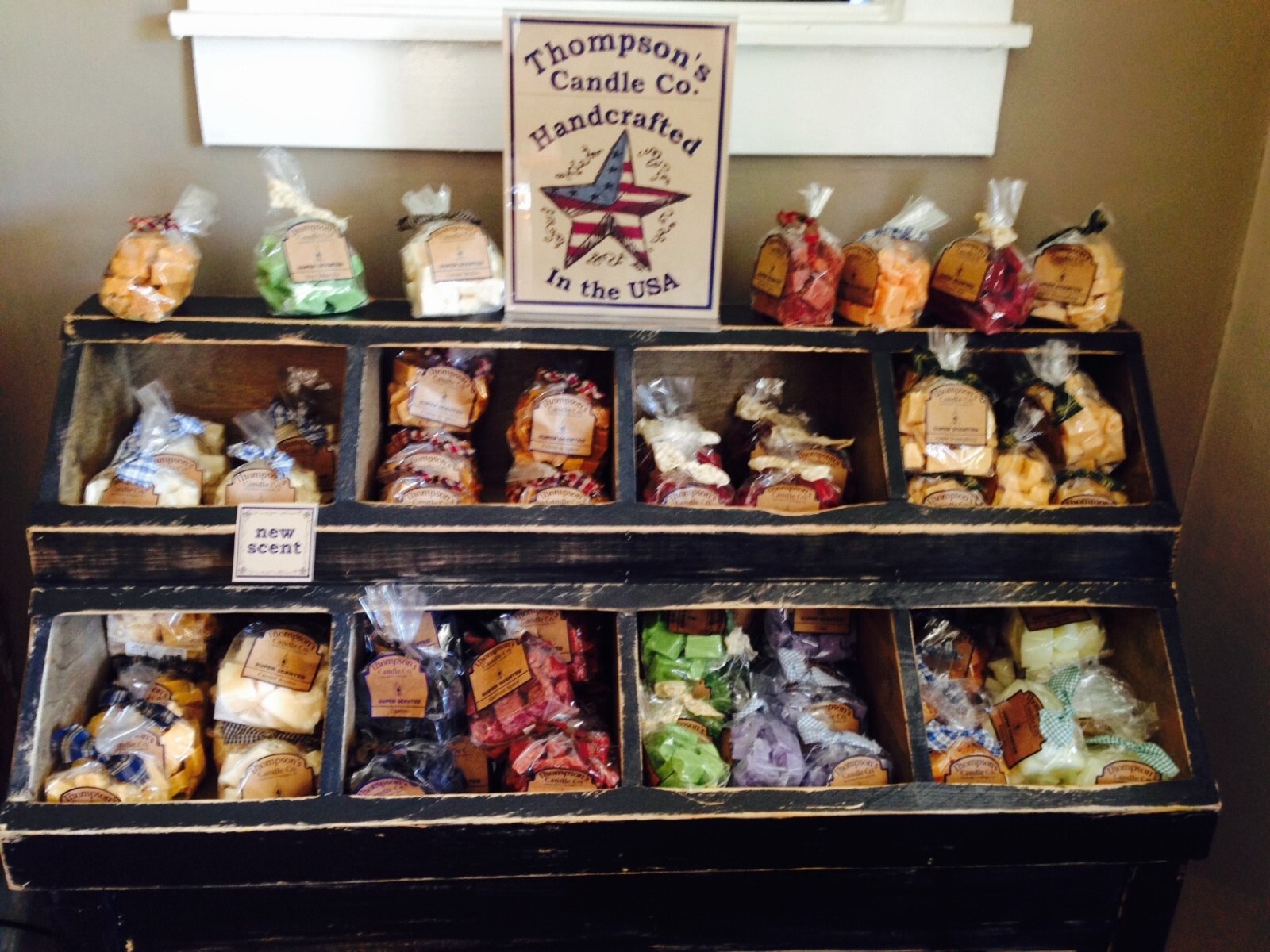 NEW Thompson’s Candle Crumbles / Candle / Wax Tarts (Choose scent) FREE SHIPPING