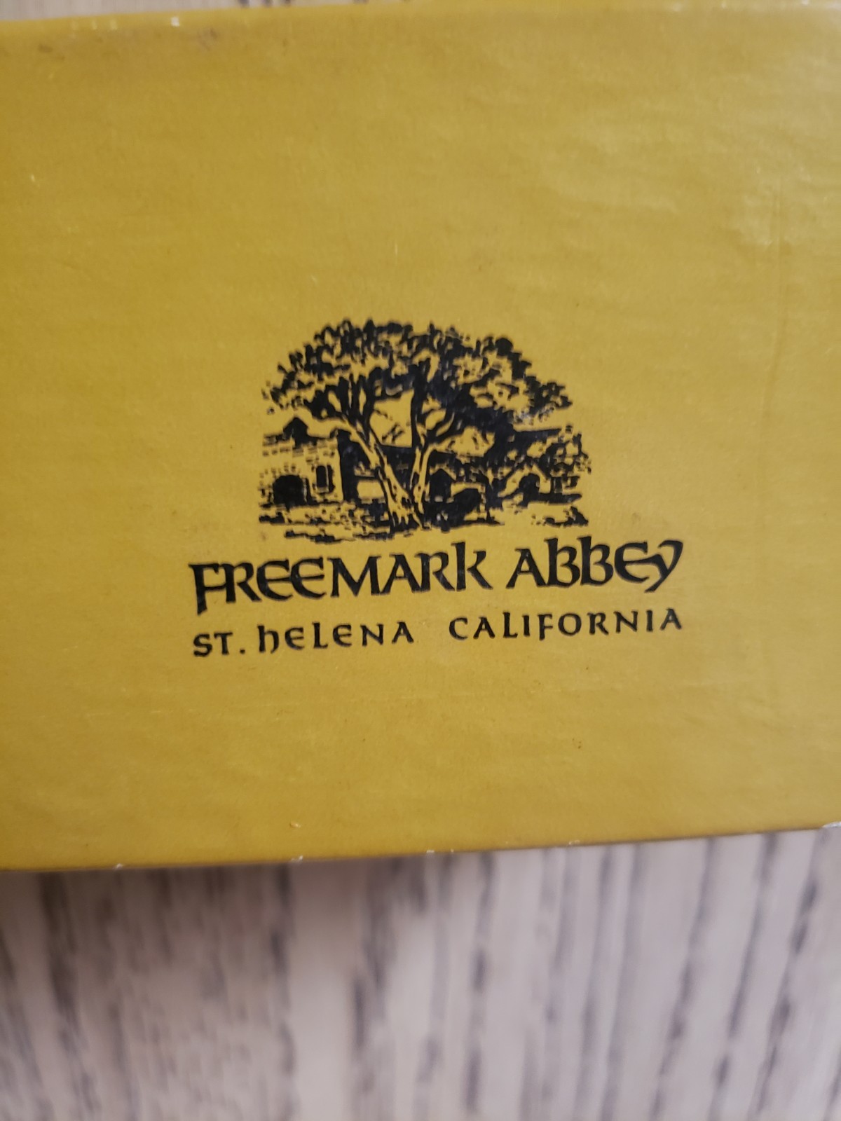 VTG Hurd Beeswax Candles RAINBOW Spiral Tapers Freemark Abbey St. Helena CA NIB