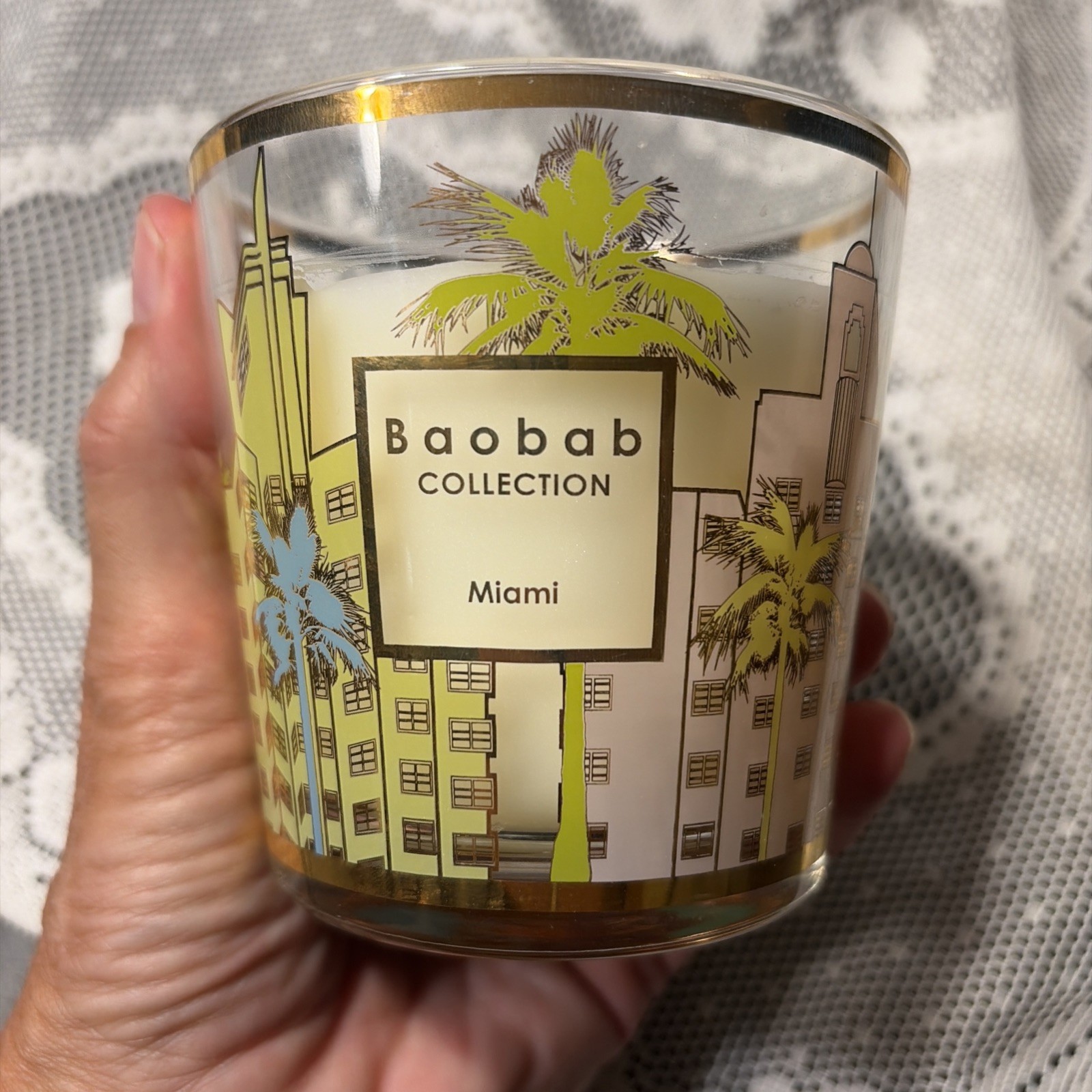 Baobab Bougie Perfume Candle Art Deco Building Miami 6.7ounce Smells Amazing