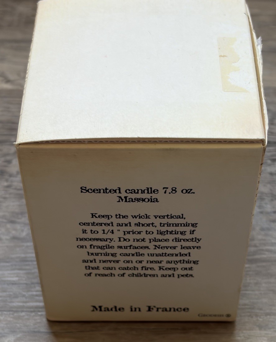 Geodesis 220 g 7.8 oz Massoia Scented Candle