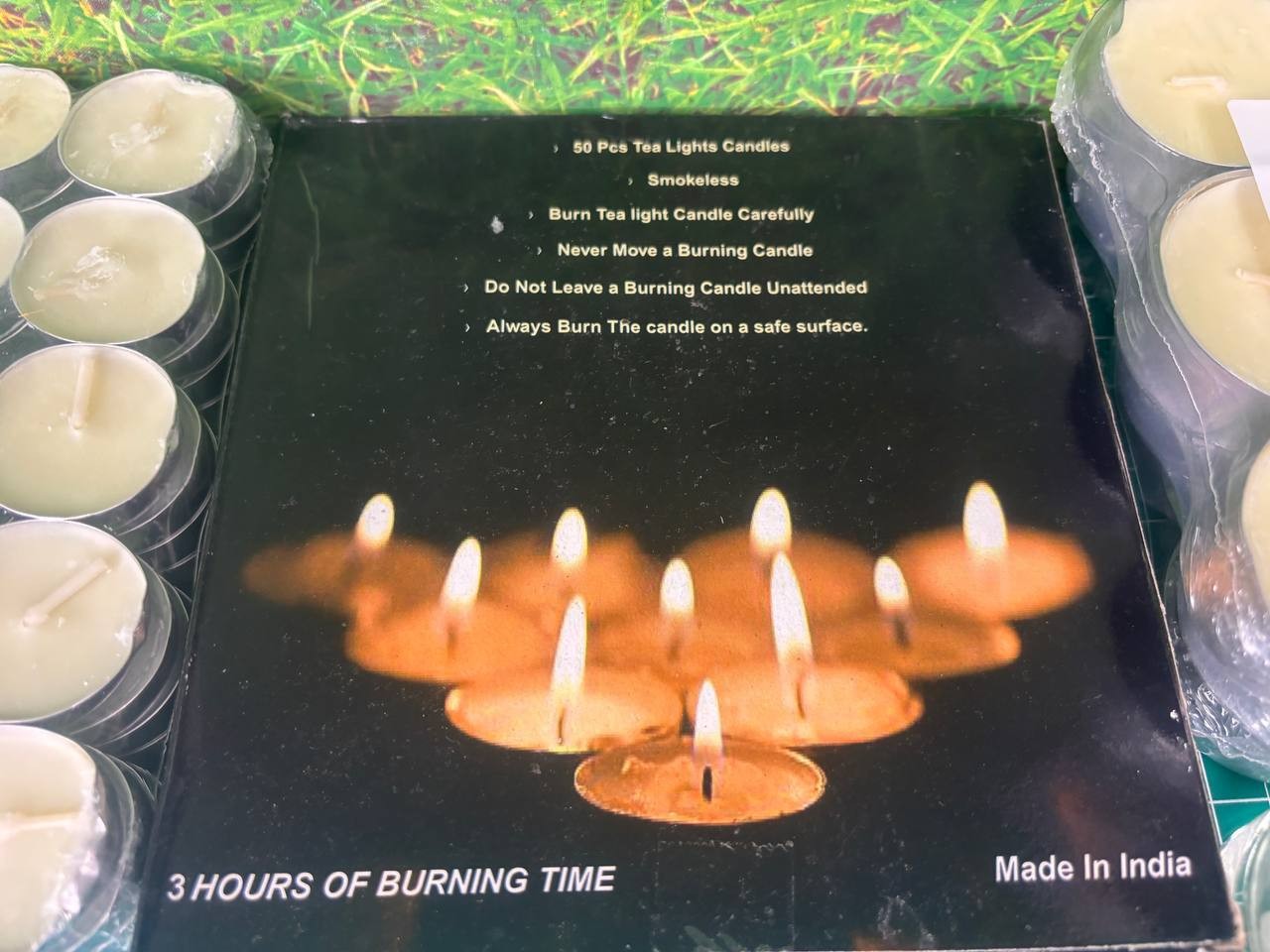 MAINSTAYS WHITE TEALIGHT CANDLES BULK LOT 160+ UNSCENTED + 4 GLASS HOLDERS