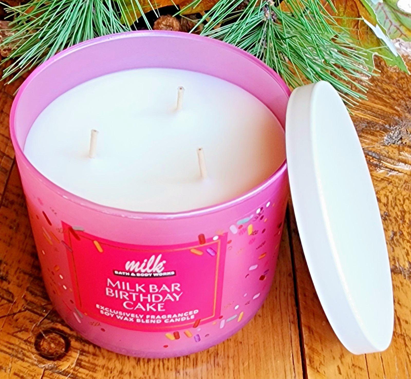 NEW🥛🍰MILK BAR 🎉🎂BIRTHDAY CAKE~3 WICK CANDLE Bath & Body Works~SHIPS FREE!