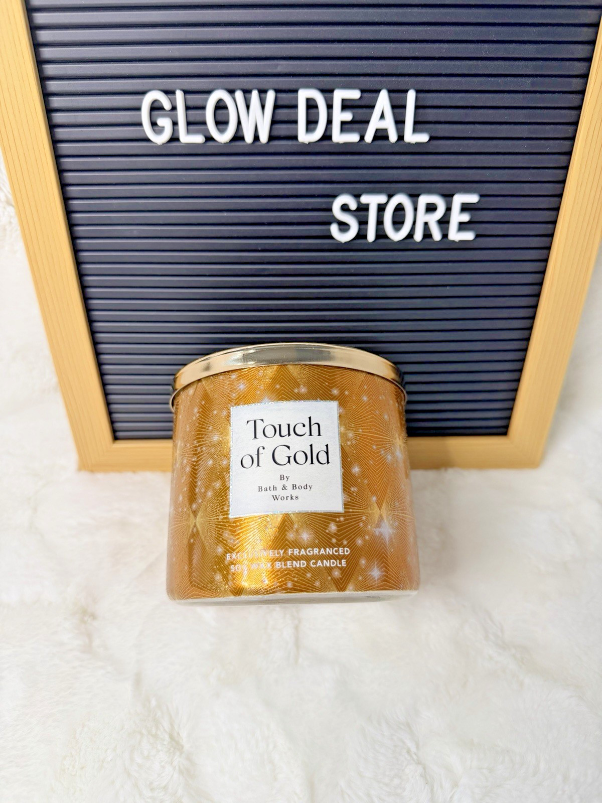 ALL NEW Touch of Gold 3-Wick Candle 25-45 burn hours 14 oz Bath & Body Works
