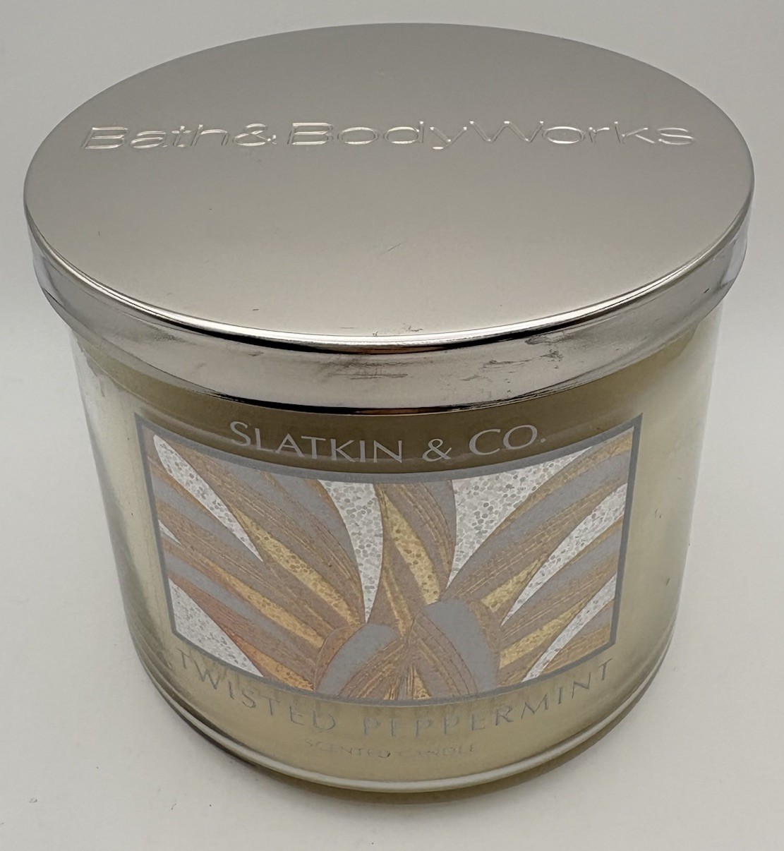 Bath & Body Works Slatkin & Co Twisted Peppermint 3 Wick Candle 14.5 Oz NOS