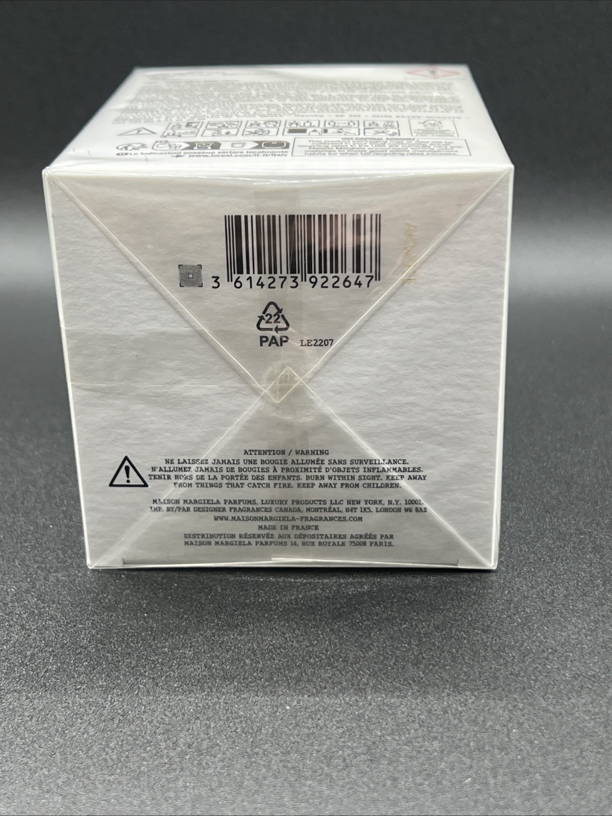 Maison Margiela Replica When the Rain Stops Candle 5.82 oz