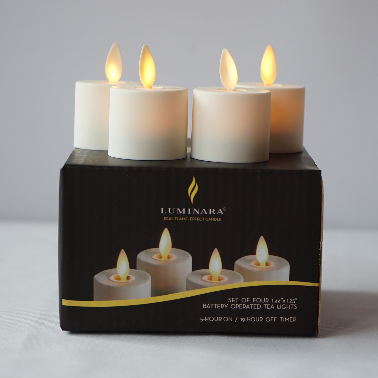 Set of 4 Luminara Flameless Tea Lights with Moving Wick Remote & Timer 1.4″ X 2″