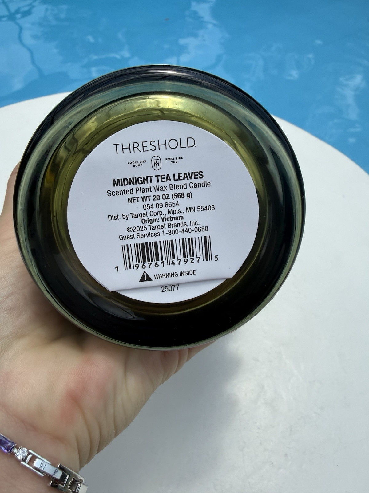 Threshold Midnight Tea Leaves 20 oz 2-Wick Luxury Scented Plant Wax Candle New