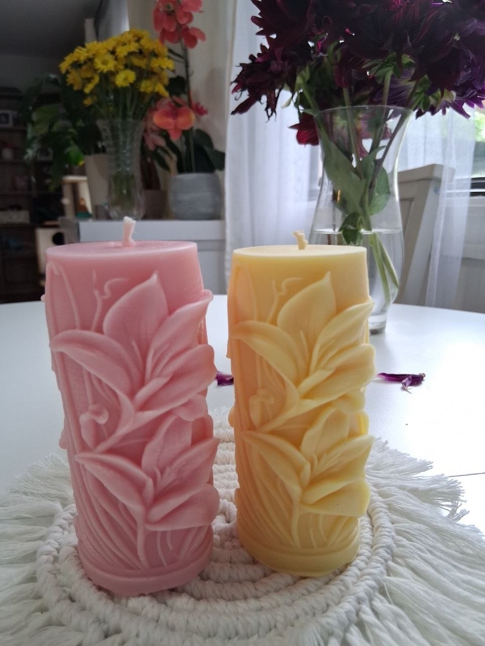 Handmade Natural Soy Candle , Lily Scent, Customizable