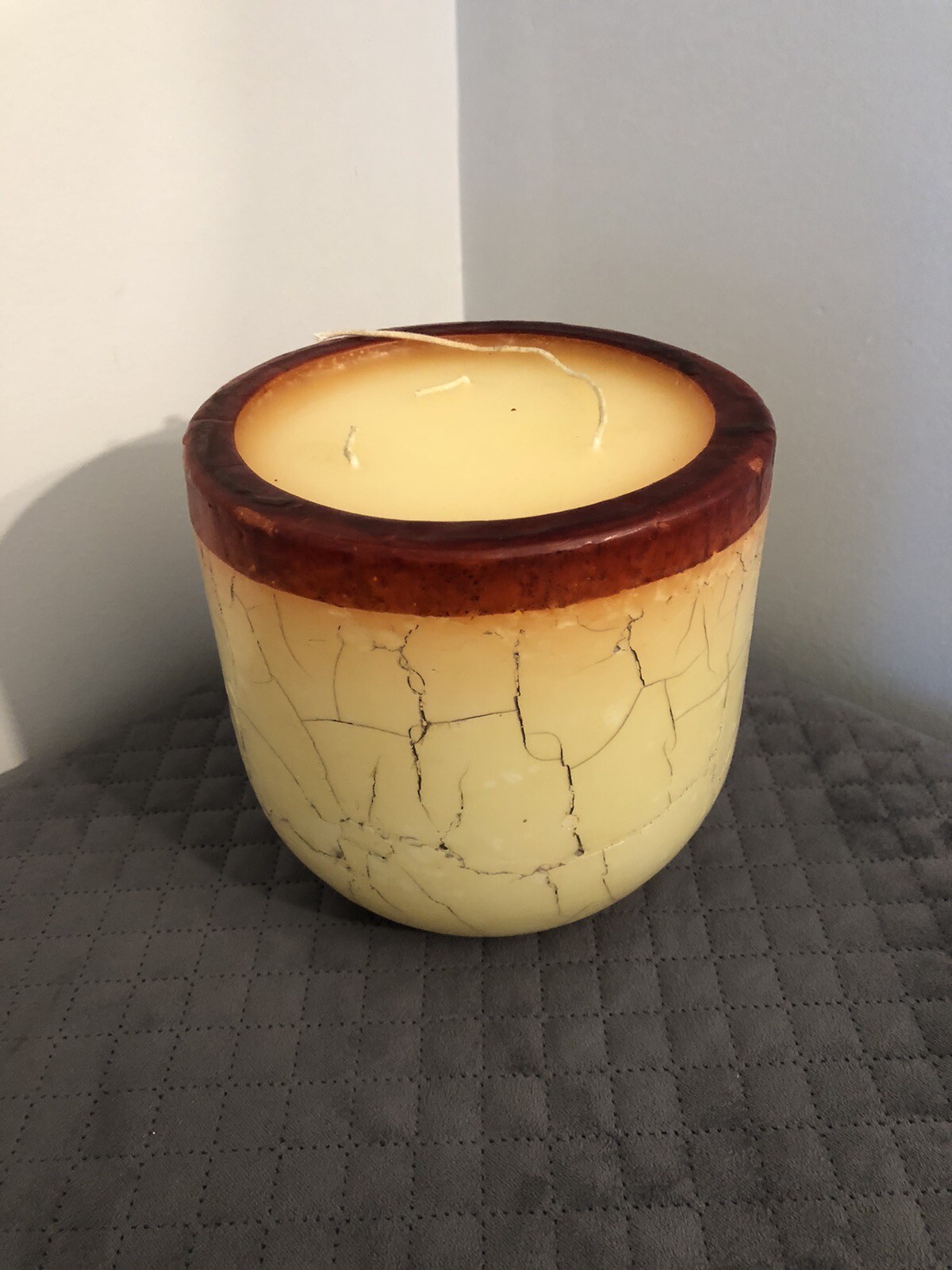 Goblet Marble Candle 3 Wick 6” X 6” 5 Pounds A Not Burned Thailand B2