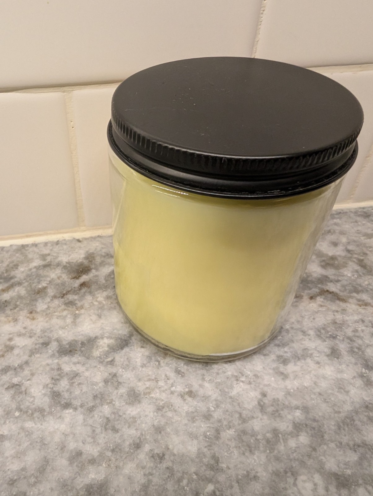 White Barn Rose Water & Ivy Scented Candle Made With Essential Oils ~ 7 oz ~