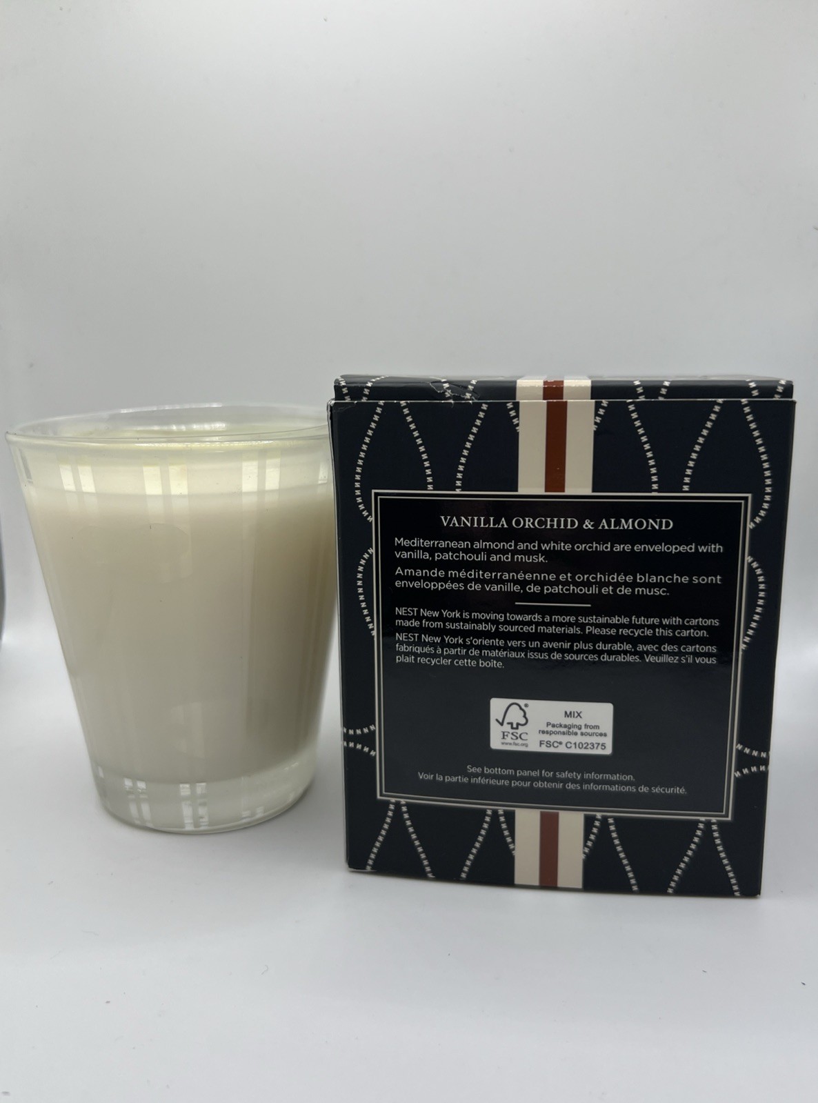 Nest New York, Scented Luxury Candle,- Vanilla Orchid & Almond,- 8.1oz-230g
