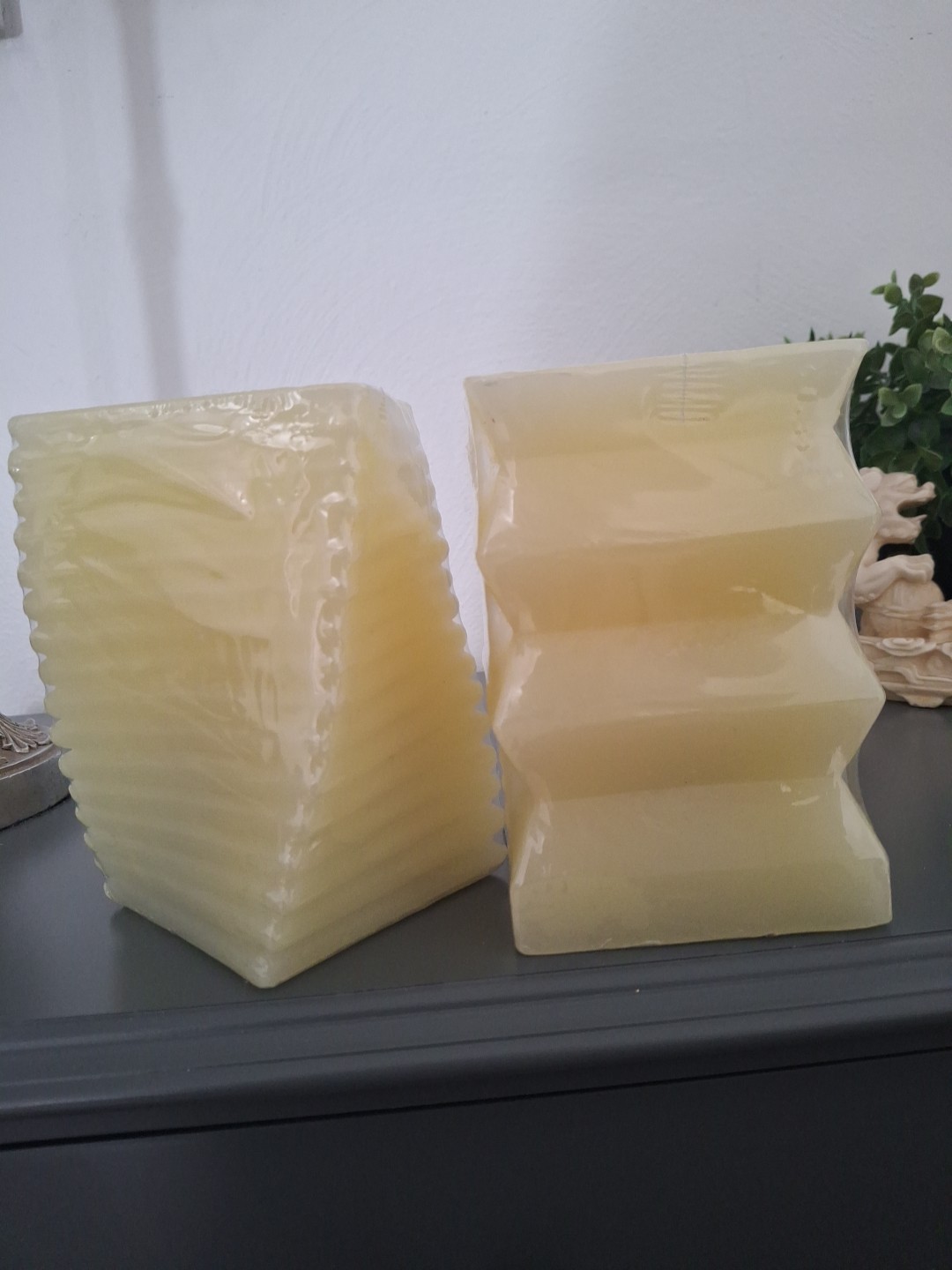 2 Flameless Candles New Yellow/Butter 6″x4″ Vanilla Scented Modern Abstract