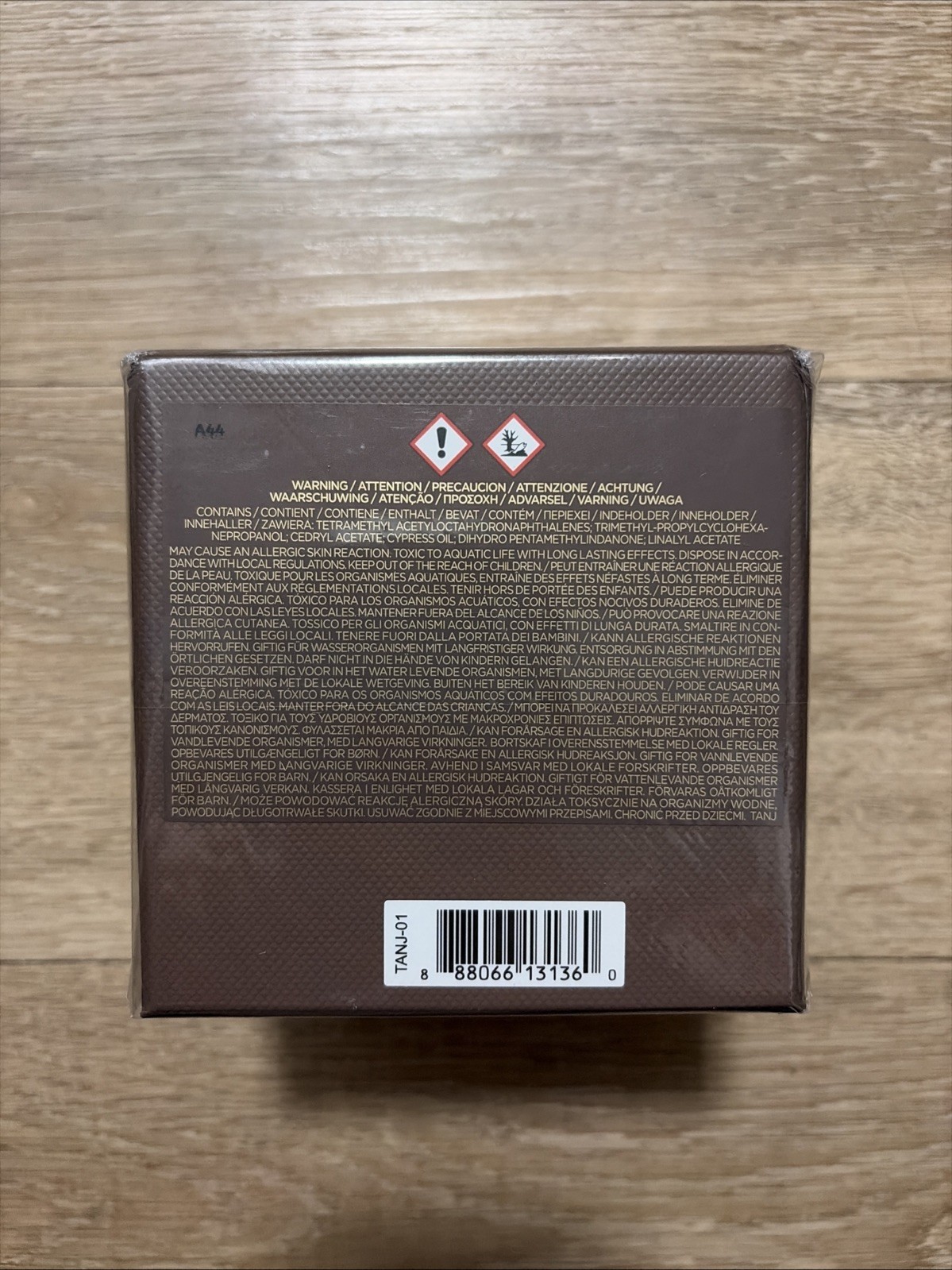 Tom Ford Ebene Fume Candle Bougie Height 2.25 In. / 5.7 cm NIB SEALED