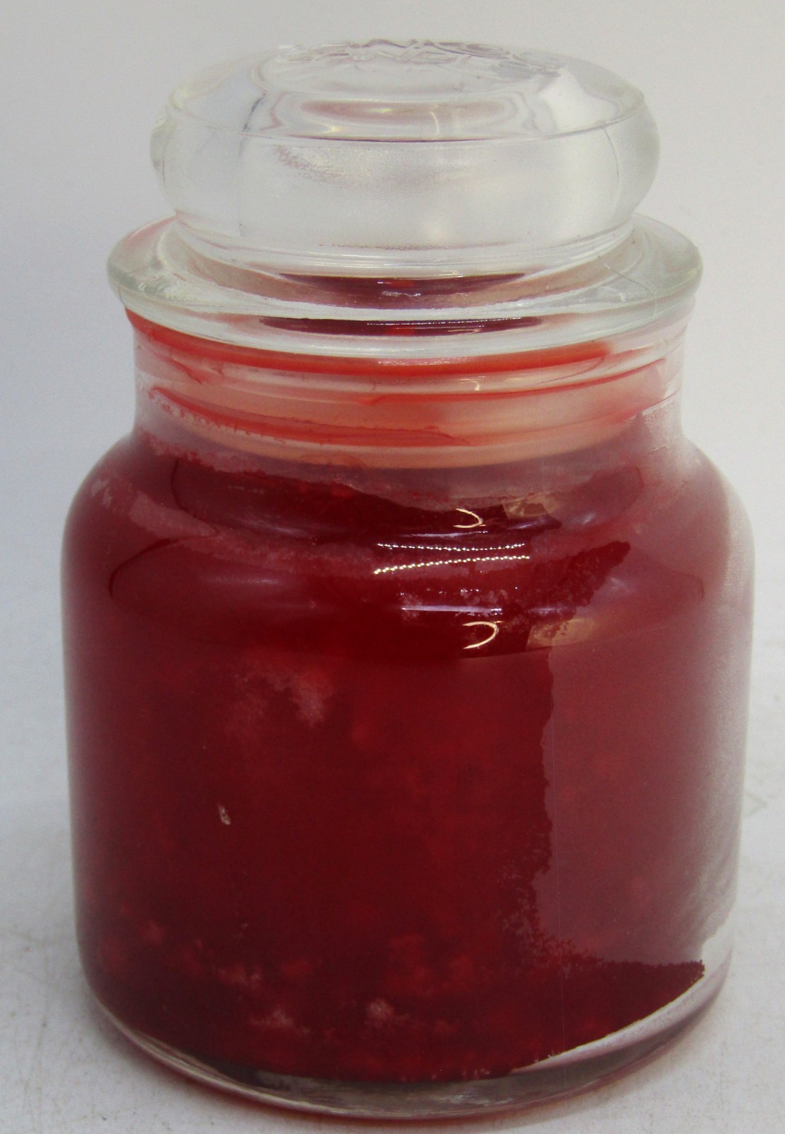 Yankee Candle 3.7 oz. “Sparkling Cinnamon” Jar Candle.