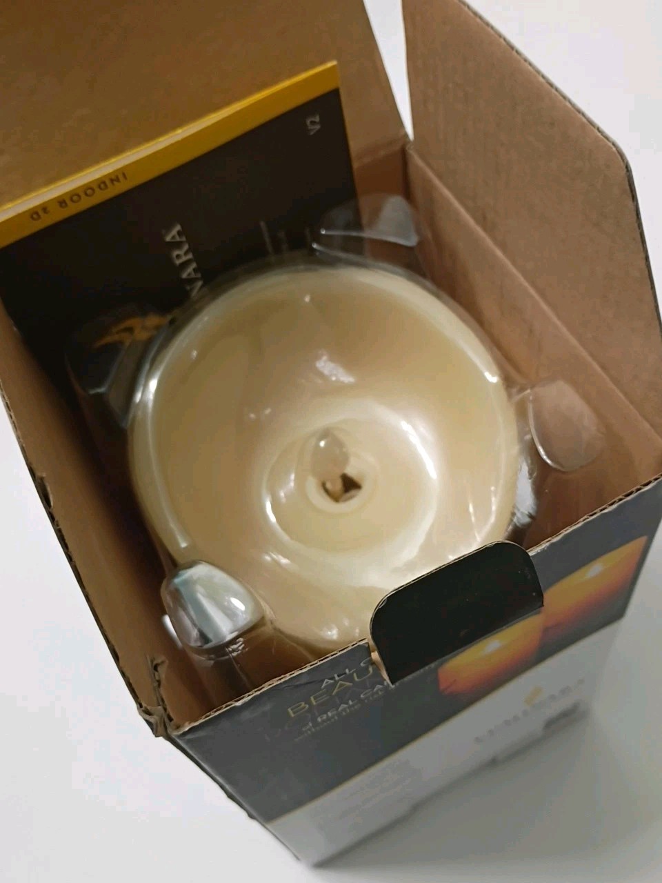 Luminara Flicker Flameless Candle Vanilla Scented Wax Pillar Timer +Bonus Remote