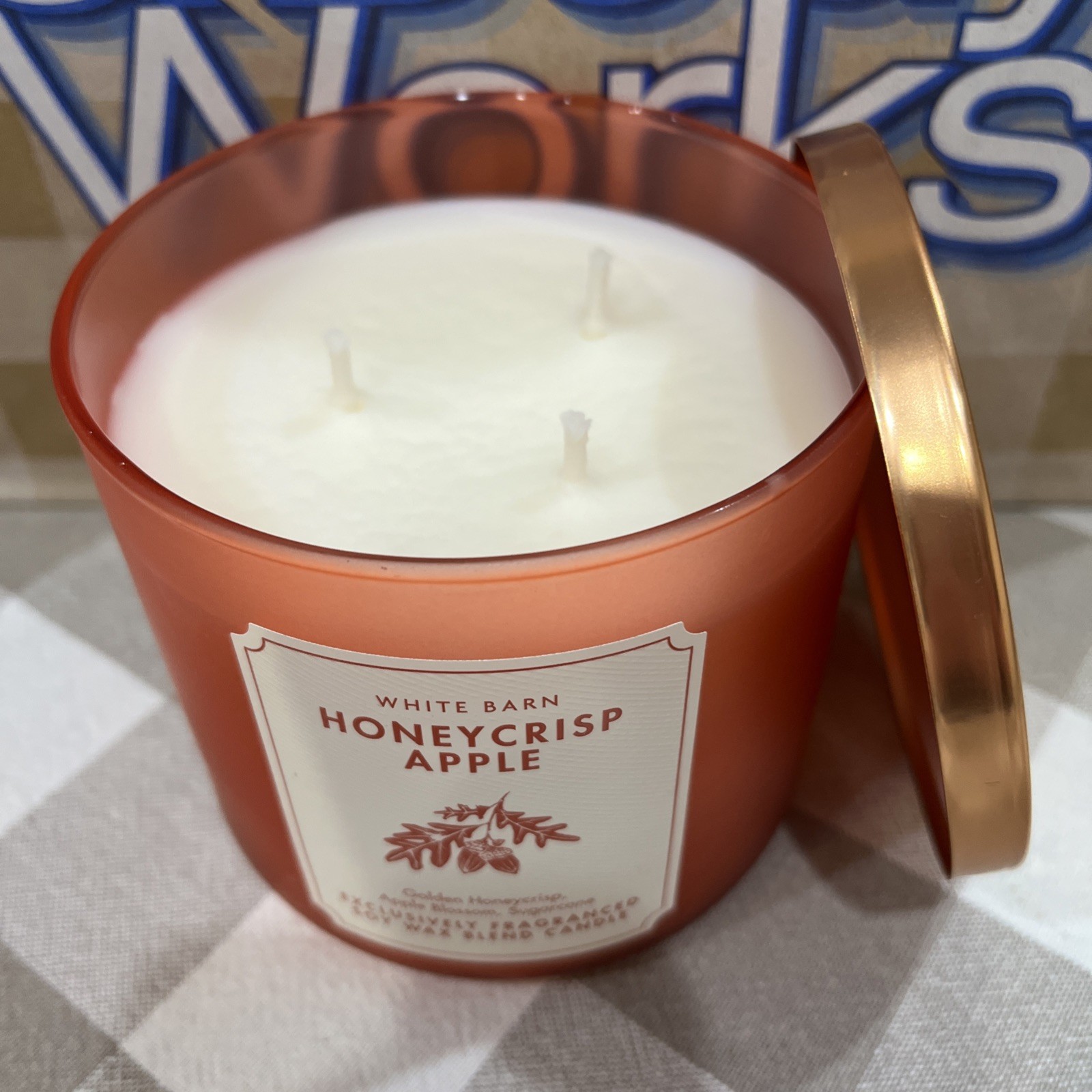 Bath & Body Works HONEYCRISP APPLE 🍎 Scented 3 Wick CANDLE 25-45 Hrs DELICIOUS