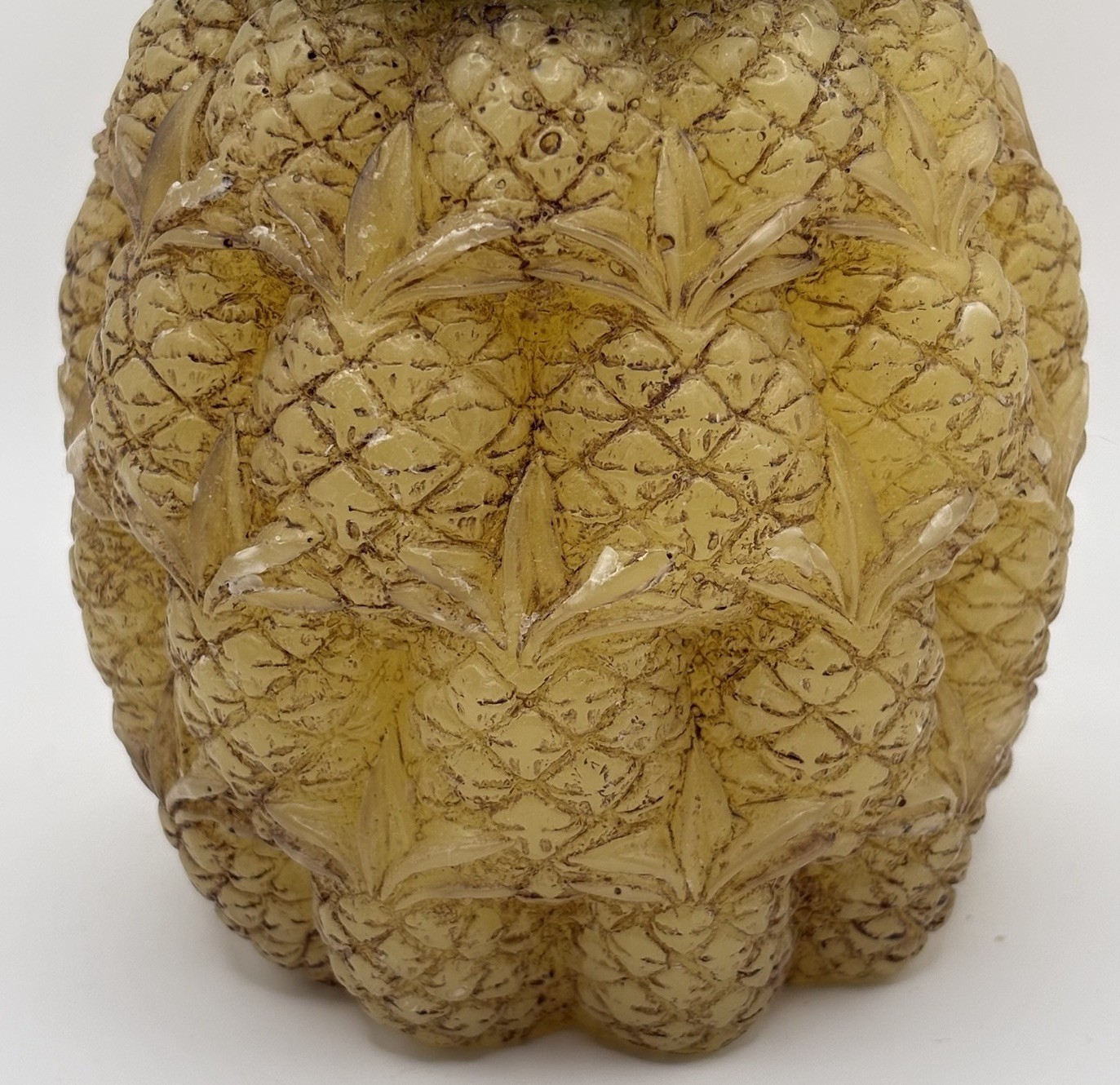 Vintage Siam Karat Figural Pineapple Candle 6” Yellow Tropical Decor NOS